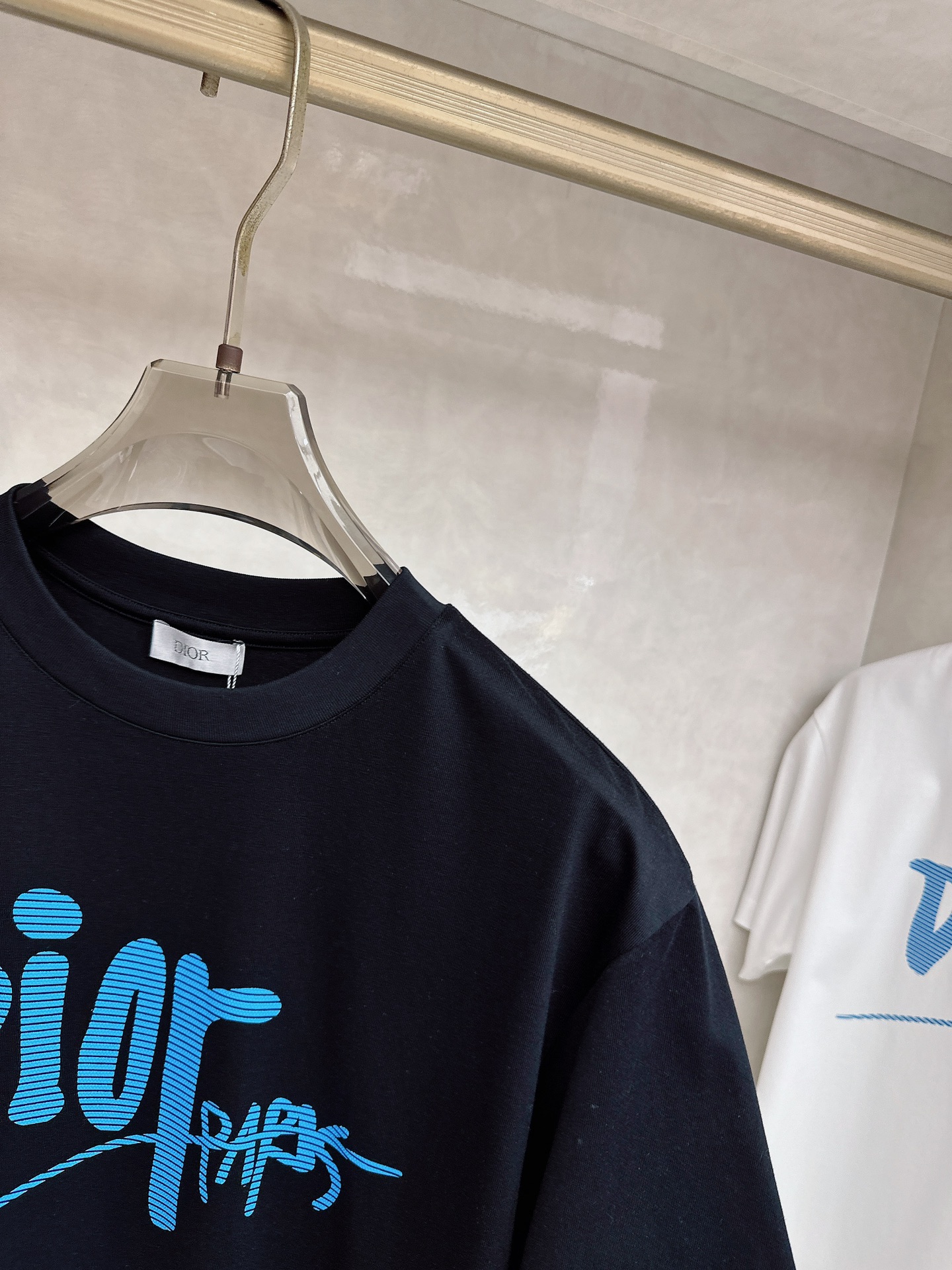 Dior 迪奥 2026ss 春夏新款首发专柜最新款短袖圆领T恤 高端订制 设计前卫时尚！品牌logo重