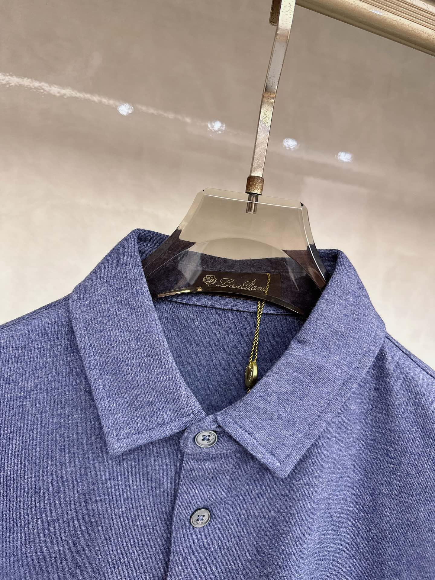 Loro piana 顶级品质Loro piana徽标刺绣衬衫领彩棉短袖T恤，三标齐全，原版定制logo