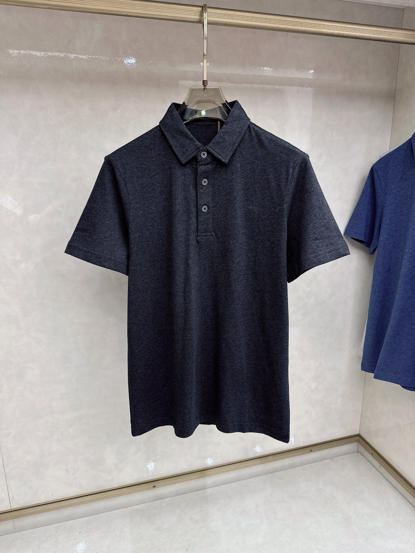 Loro piana 顶级品质Loro piana徽标刺绣衬衫领彩棉短袖T恤，三标齐全，原版定制logo