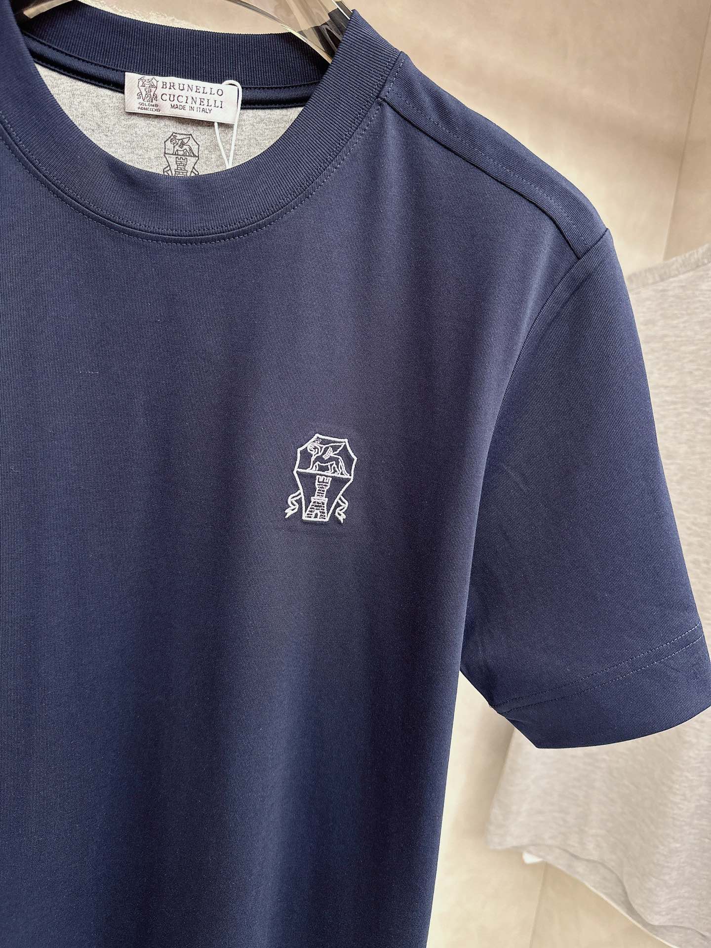 BC 2026顶级品质BC徽标刺绣圆领棉质短袖T恤，原版定织顶级220g纯棉平纹针织面料，手感如丝绸般柔