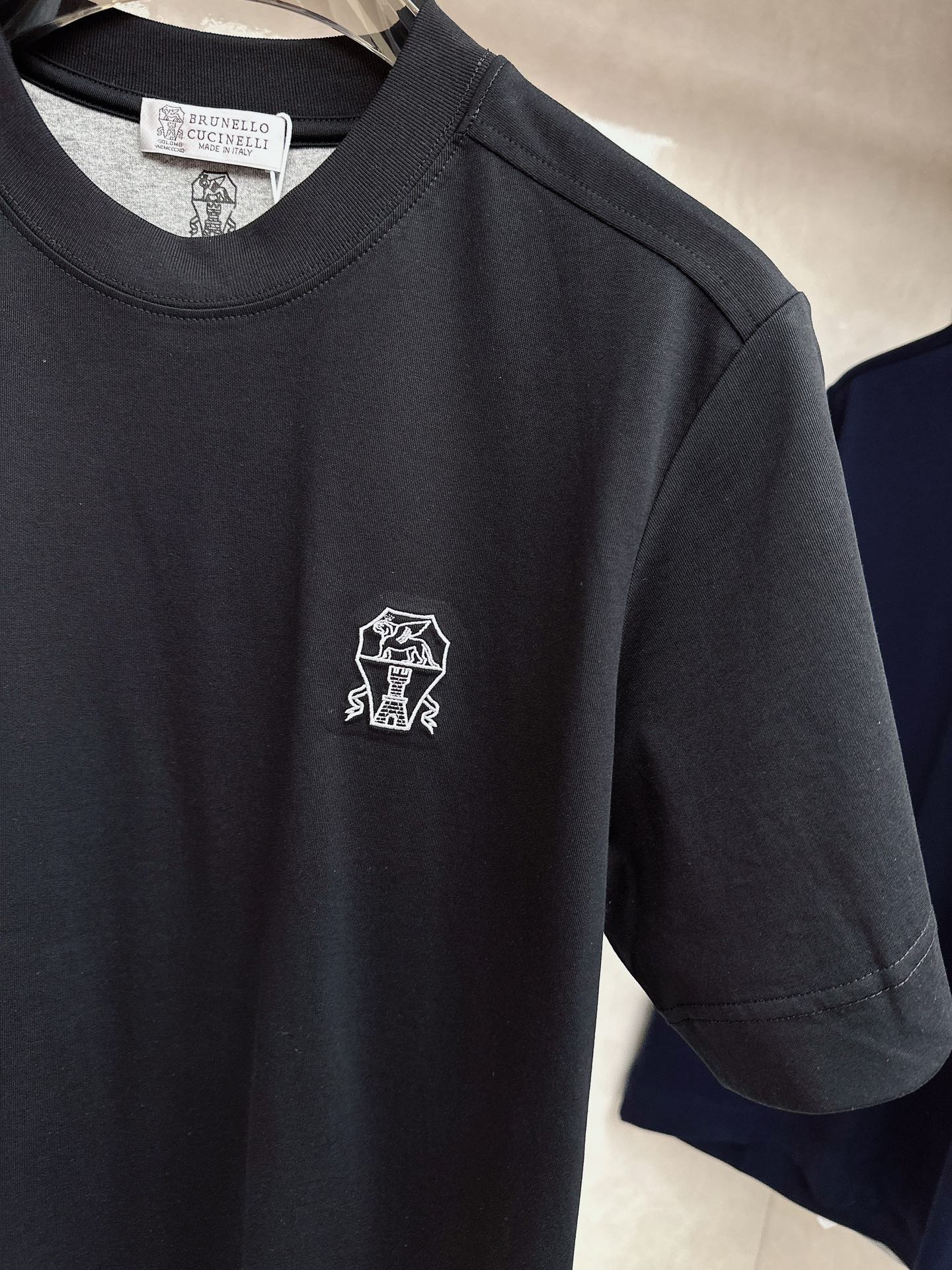 BC 2026顶级品质BC徽标刺绣圆领棉质短袖T恤，原版定织顶级220g纯棉平纹针织面料，手感如丝绸般柔