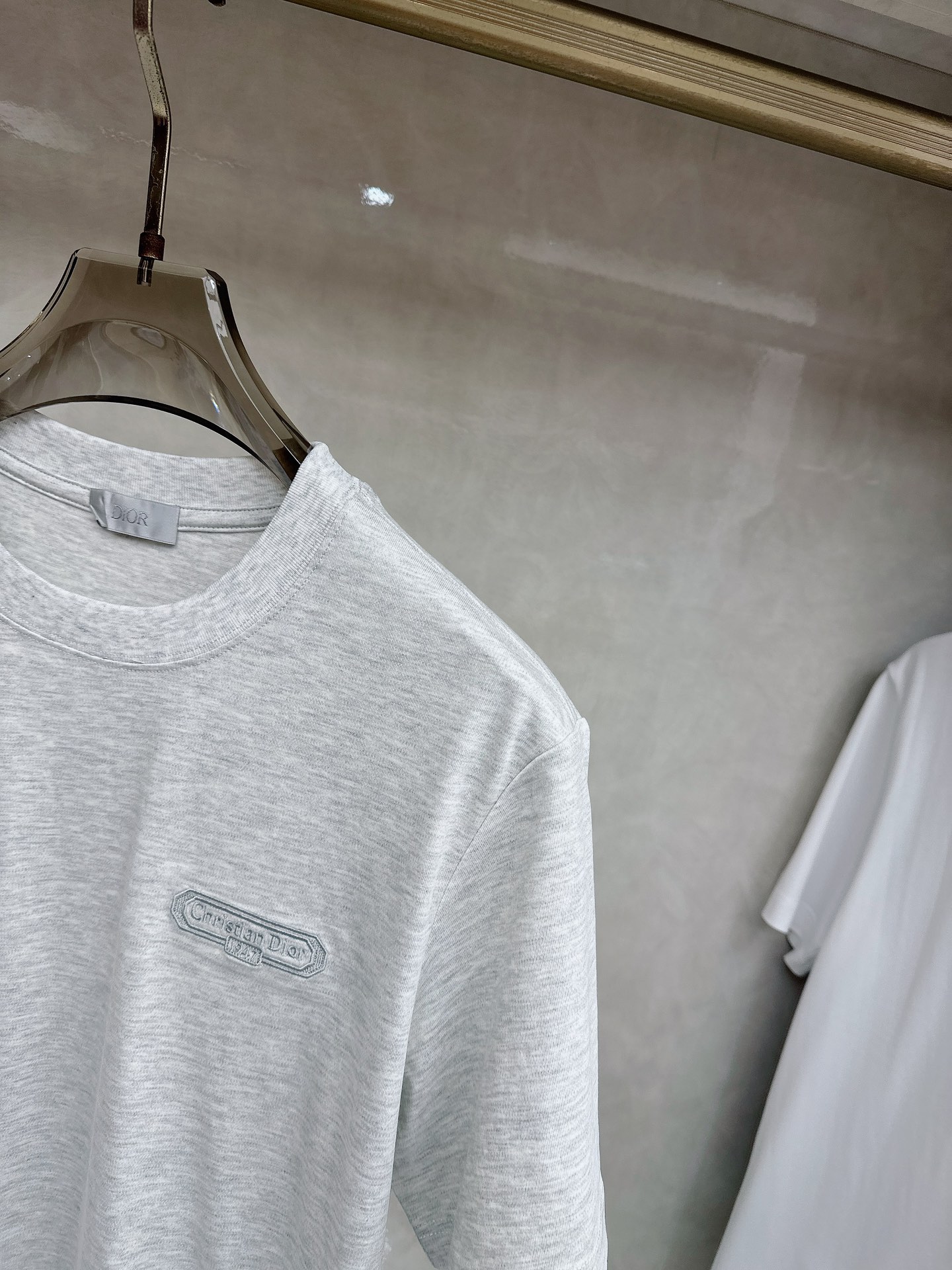 迪奥 2026顶级品质BC徽标刺绣圆领棉质短袖T恤，原版定织顶级220g纯棉平纹针织面料，手感如丝绸般柔