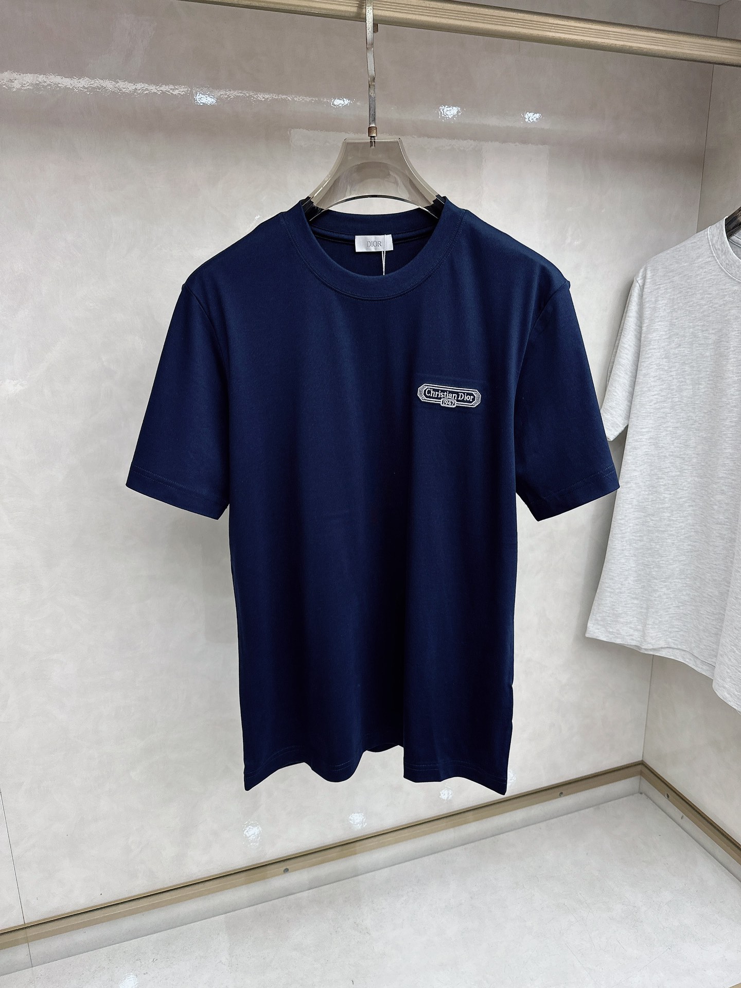 迪奥 2026顶级品质BC徽标刺绣圆领棉质短袖T恤，原版定织顶级220g纯棉平纹针织面料，手感如丝绸般柔