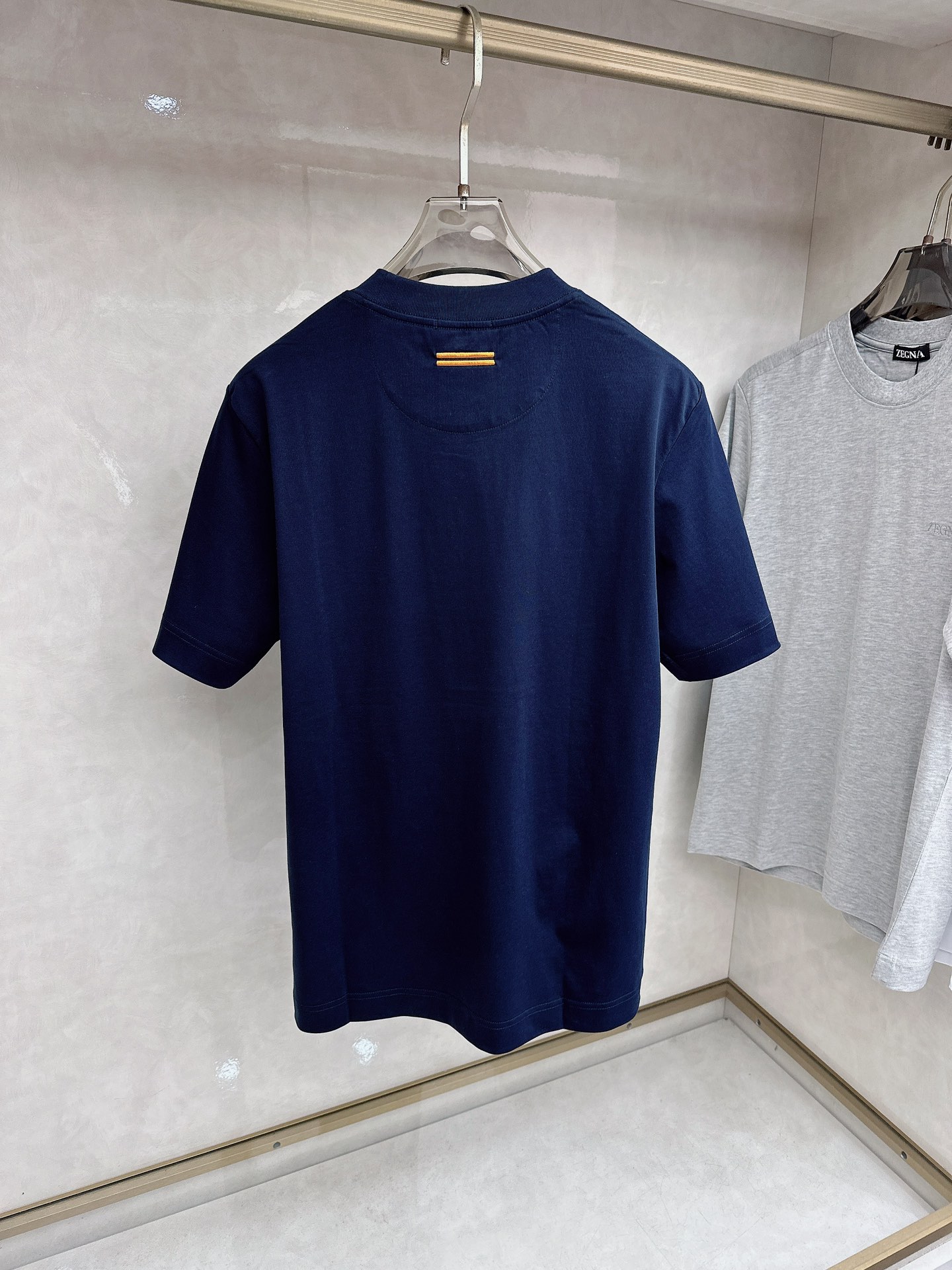 杰尼亚 2026顶级品质logo刺绣圆领棉质短袖T恤，原版定织顶级220g纯棉平纹针织面料，手感如丝绸般