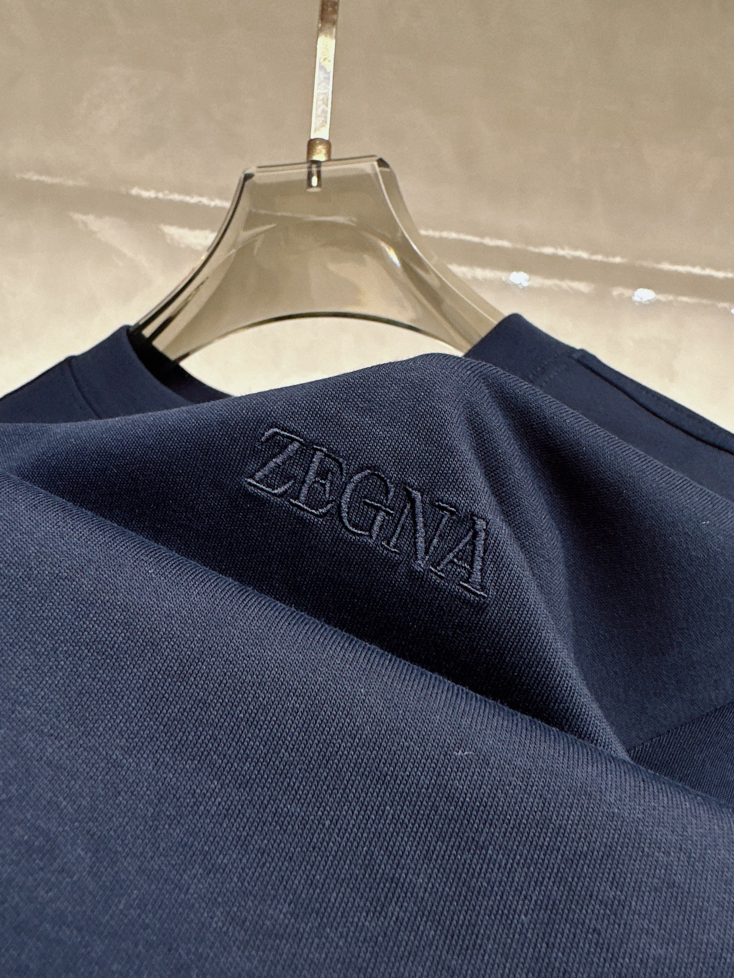 杰尼亚 2026顶级品质logo刺绣圆领棉质短袖T恤，原版定织顶级220g纯棉平纹针织面料，手感如丝绸般