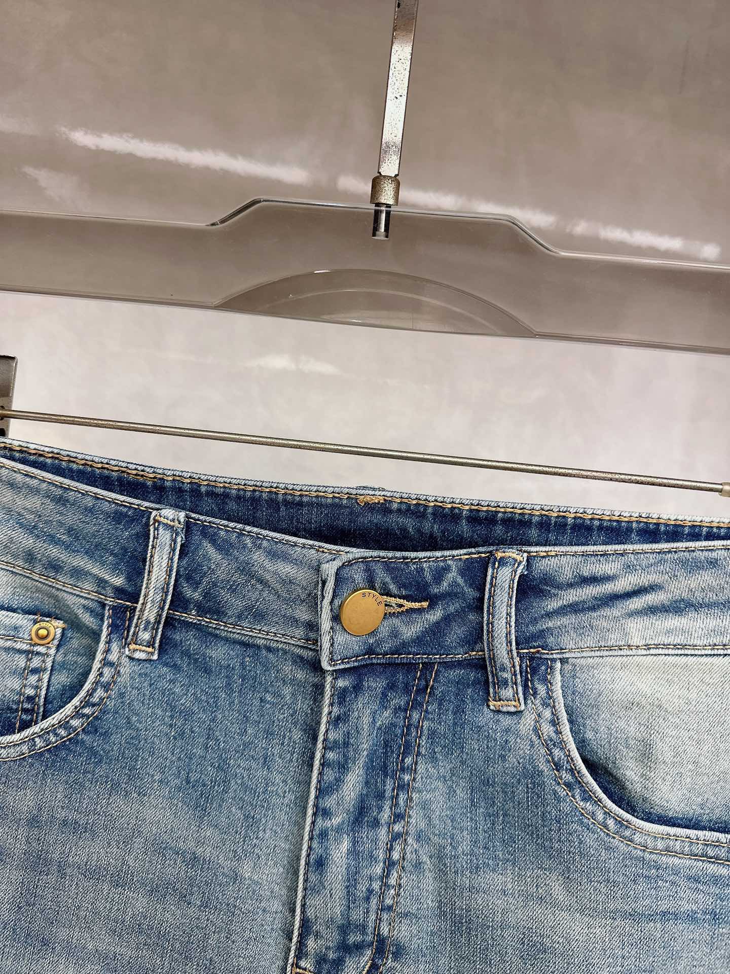 保罗 2026春夏最新推出男士休闲牛仔裤新品！重工水洗牛仔裤！定制面料和一般牛仔布料比起来，更加柔软舒适