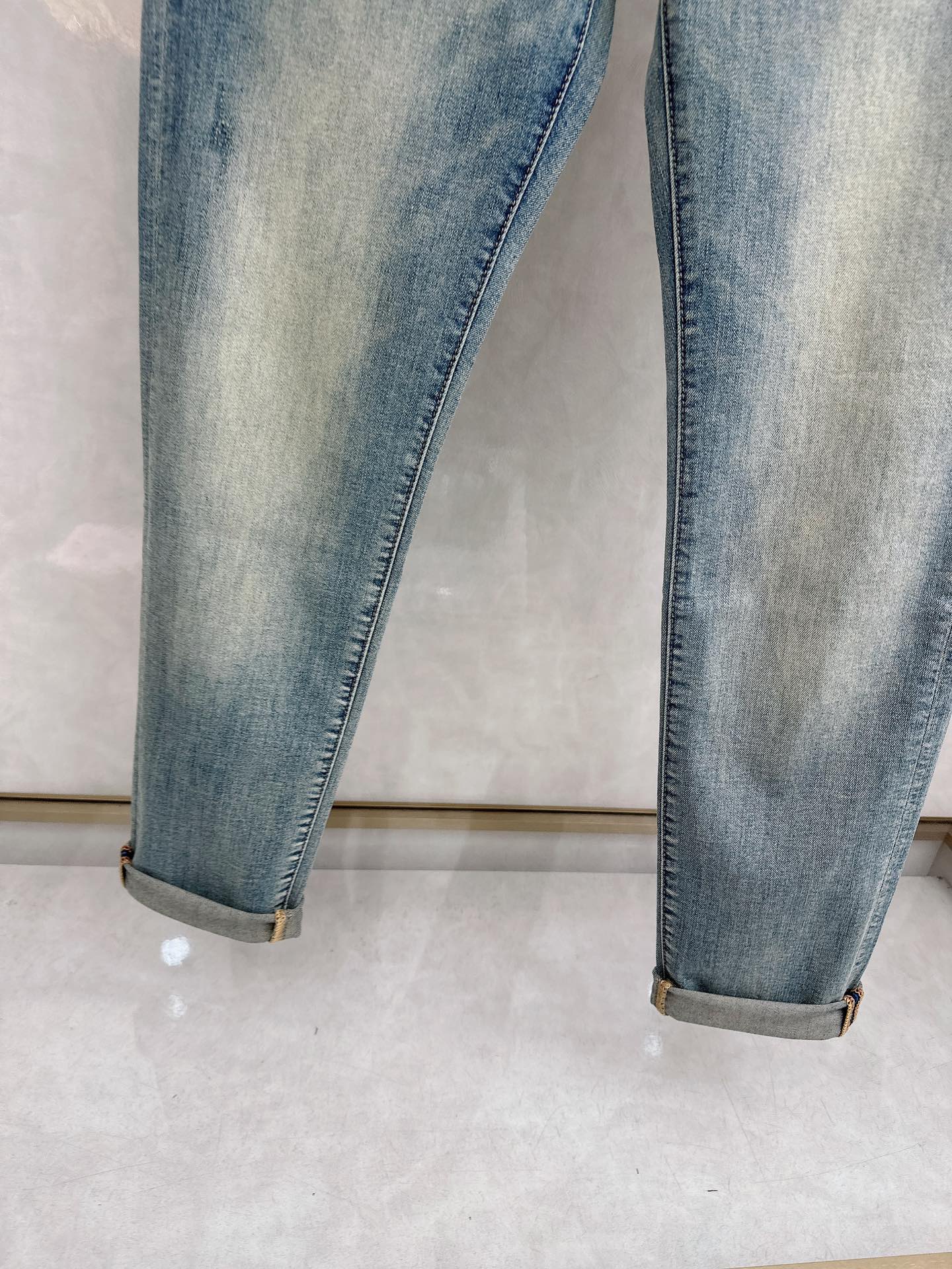 保罗 2026春夏最新推出男士休闲牛仔裤新品！重工水洗牛仔裤！定制面料和一般牛仔布料比起来，更加柔软舒适