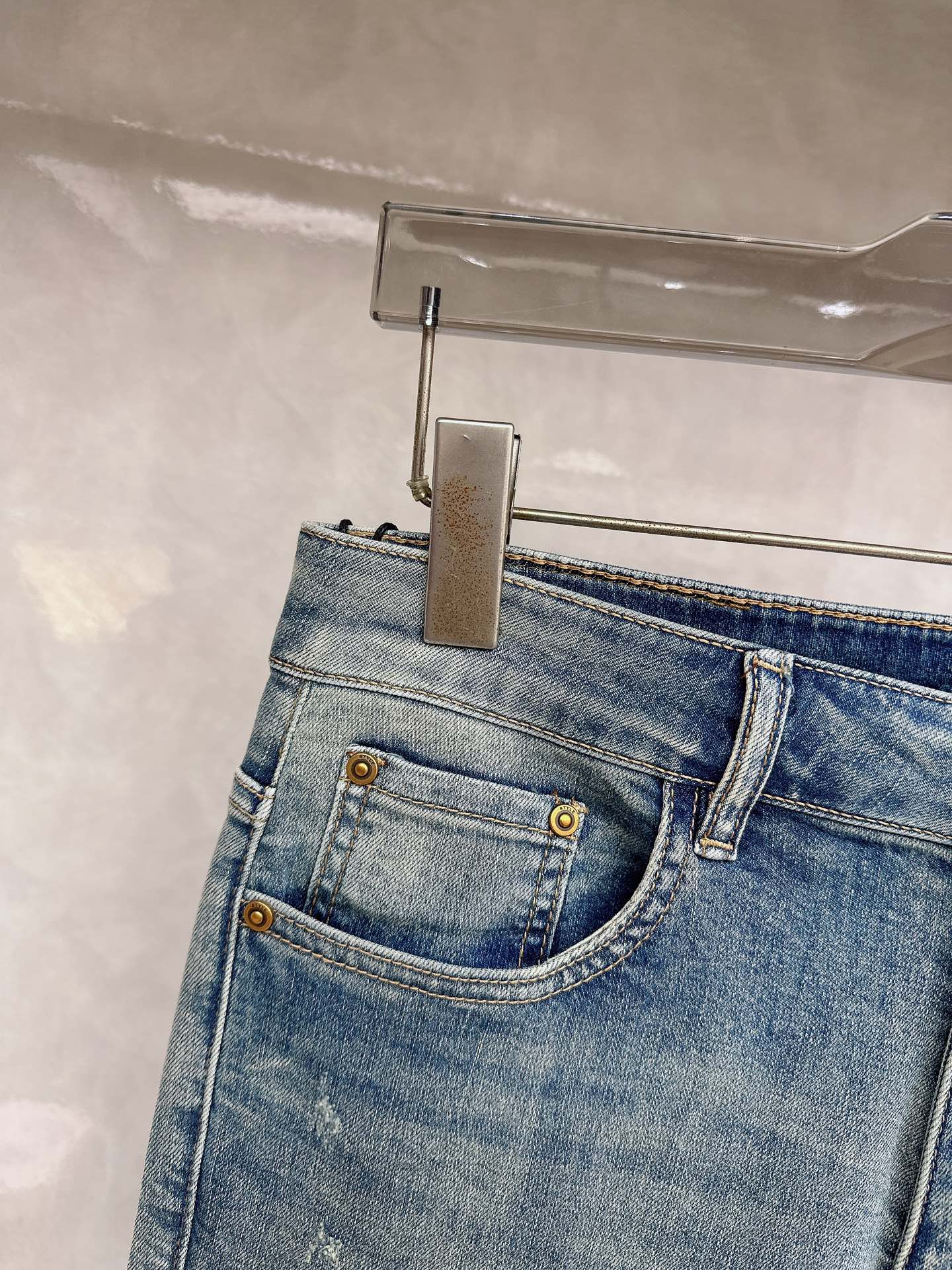 保罗 2026春夏最新推出男士休闲牛仔裤新品！重工水洗牛仔裤！定制面料和一般牛仔布料比起来，更加柔软舒适