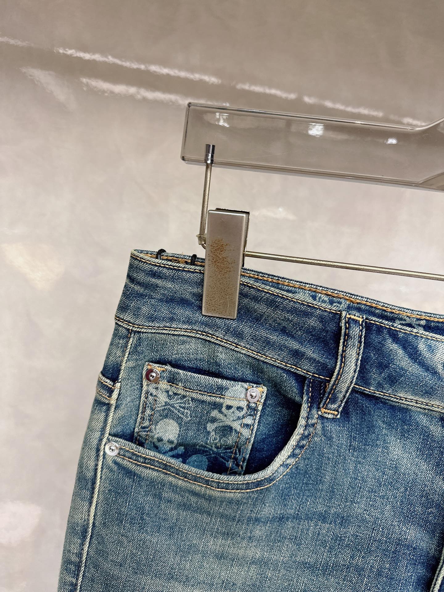 mmj 2026春夏最新推出男士休闲牛仔裤新品！重工水洗牛仔裤！定制面料和一般牛仔布料比起来，更加柔软舒