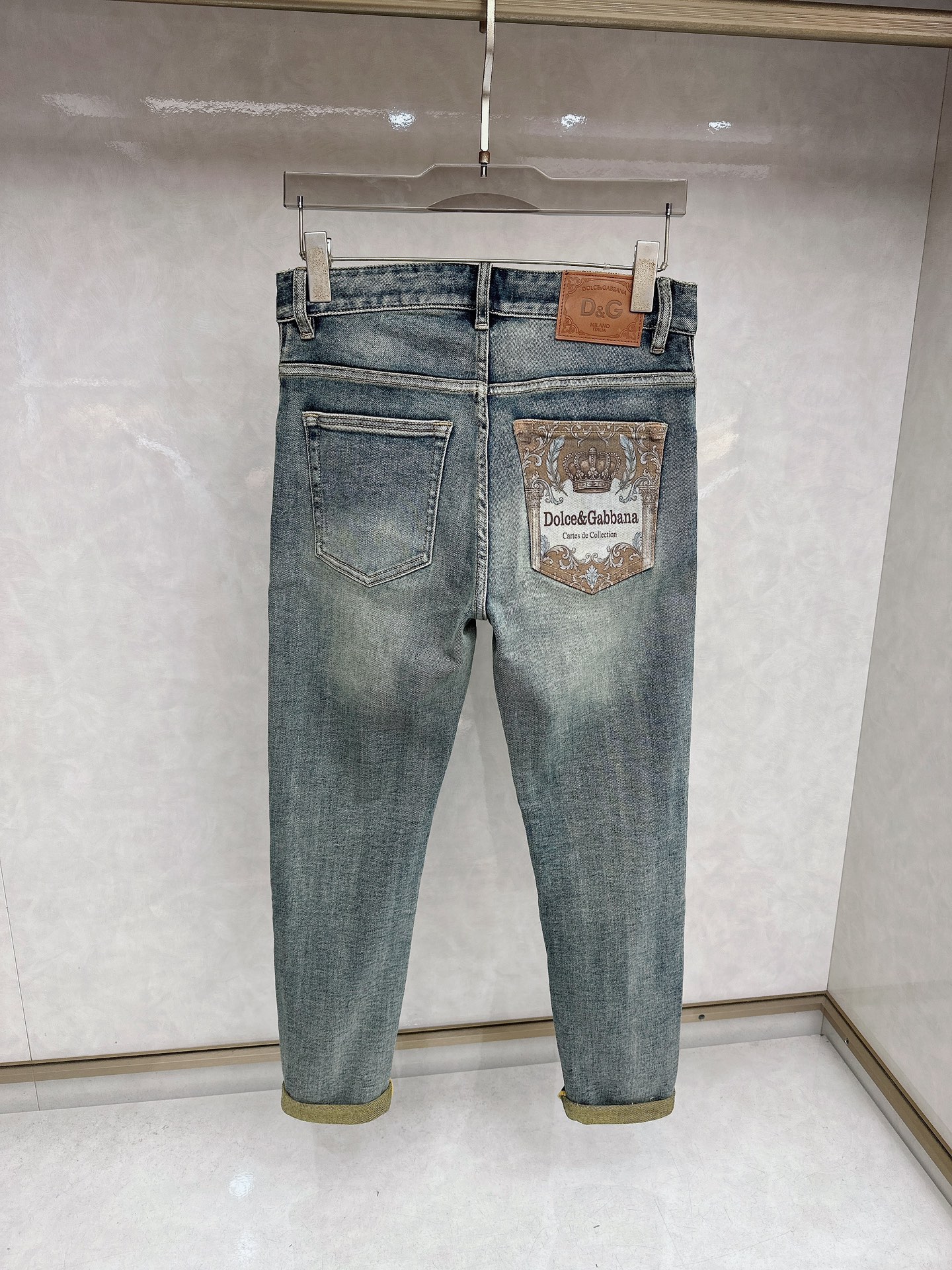 DG 春夏🔥🔥新款现货上市，原单爆款牛仔裤👖超级定制款，原版五金，超级重工工艺，版型超赞👍细节做工无可挑