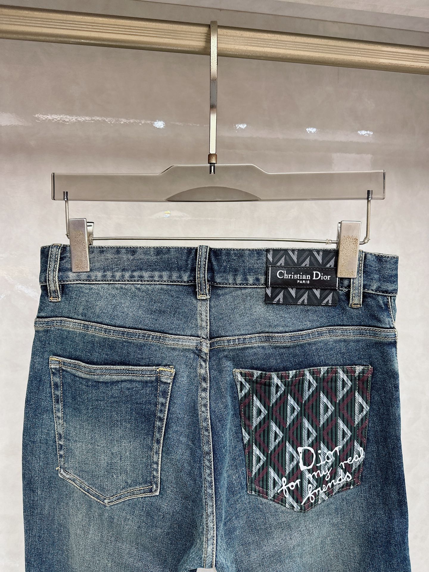 迪奥 春夏🔥🔥新款现货上市，原单爆款牛仔裤👖超级定制款，原版五金，超级重工工艺，版型超赞👍细节做工无可挑