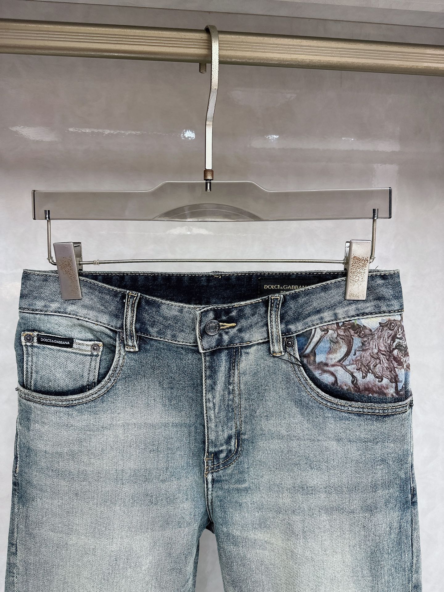 DG 春夏🔥🔥新款现货上市，原单爆款牛仔裤👖超级定制款，原版五金，超级重工工艺，版型超赞👍细节做工无可挑