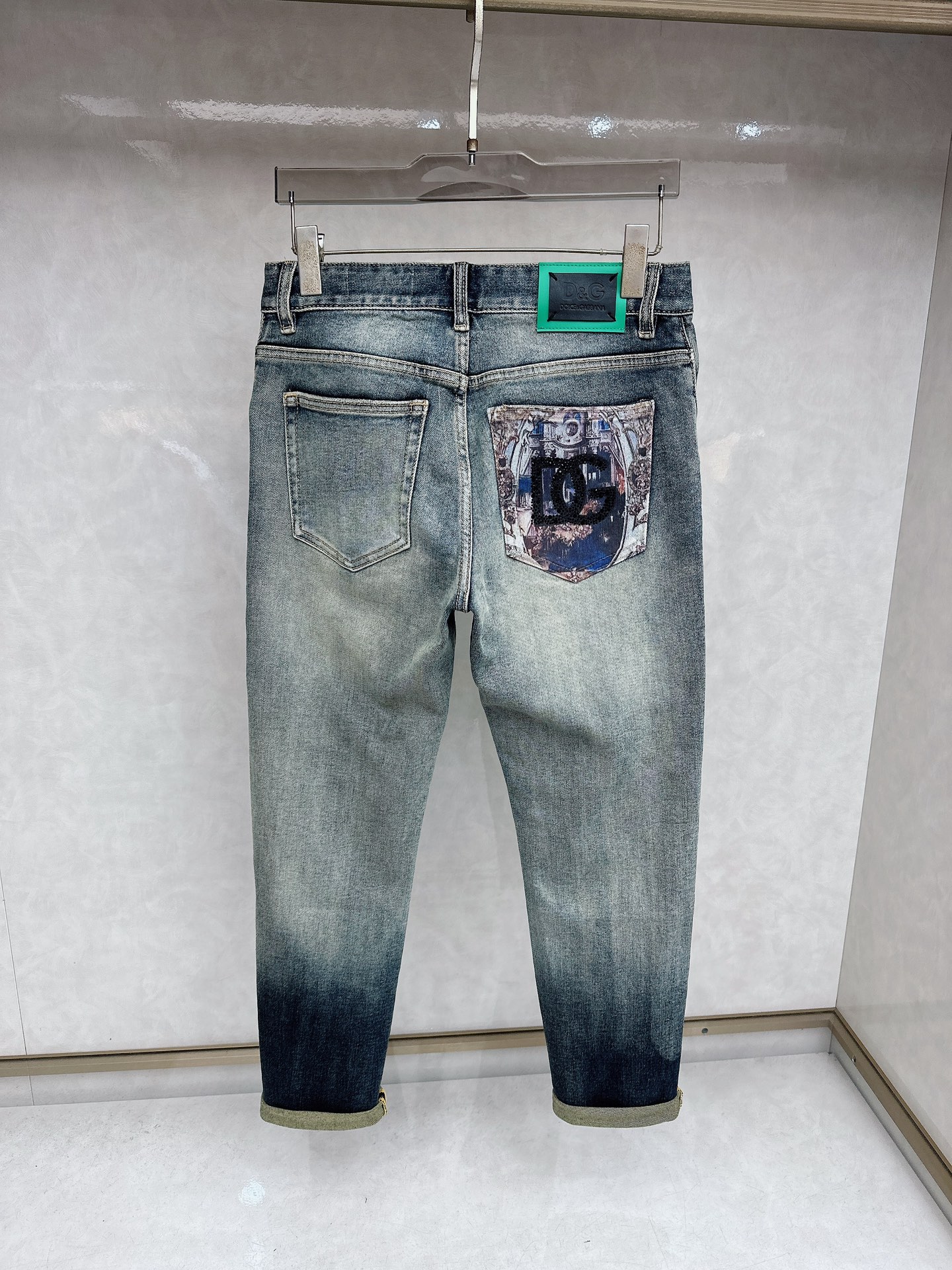 DG 春夏🔥🔥新款现货上市，原单爆款牛仔裤👖超级定制款，原版五金，超级重工工艺，版型超赞👍细节做工无可挑