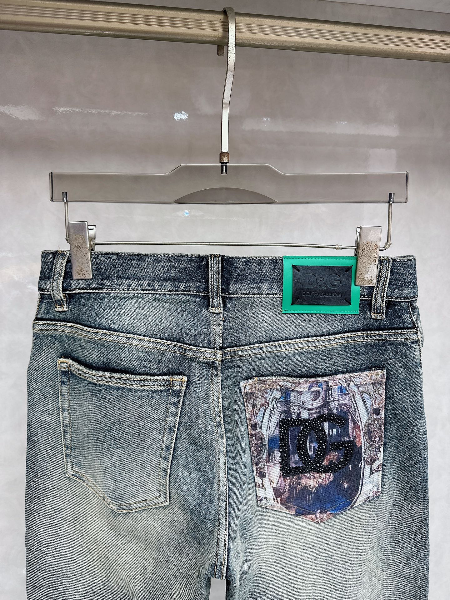 DG 春夏🔥🔥新款现货上市，原单爆款牛仔裤👖超级定制款，原版五金，超级重工工艺，版型超赞👍细节做工无可挑