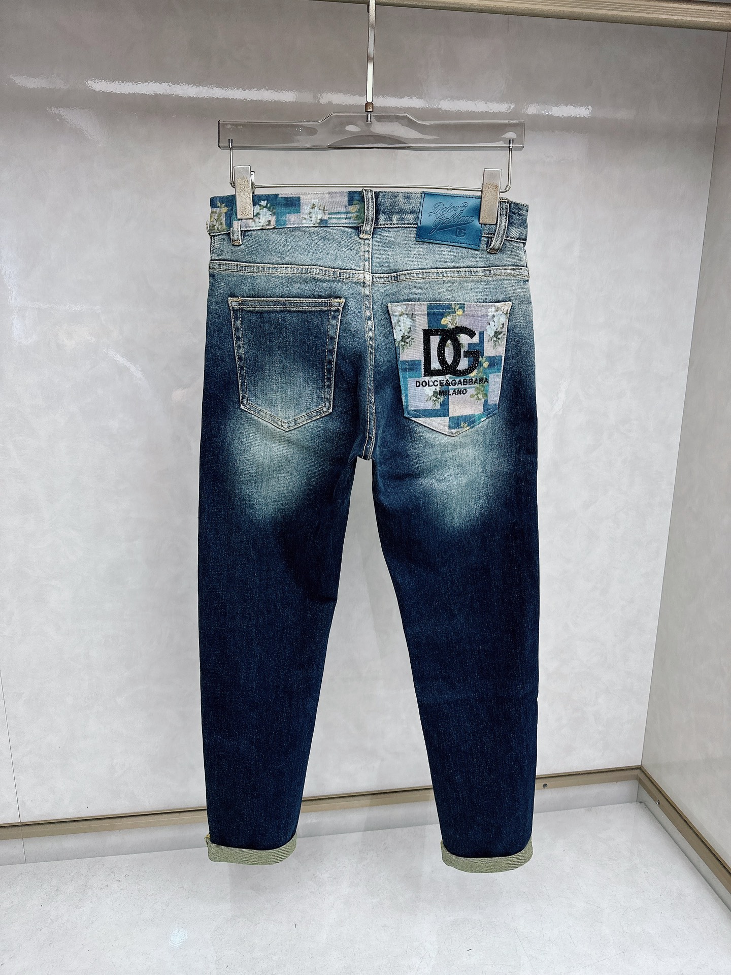 DG 春夏🔥🔥新款现货上市，原单爆款牛仔裤👖超级定制款，原版五金，超级重工工艺，版型超赞👍细节做工无可挑