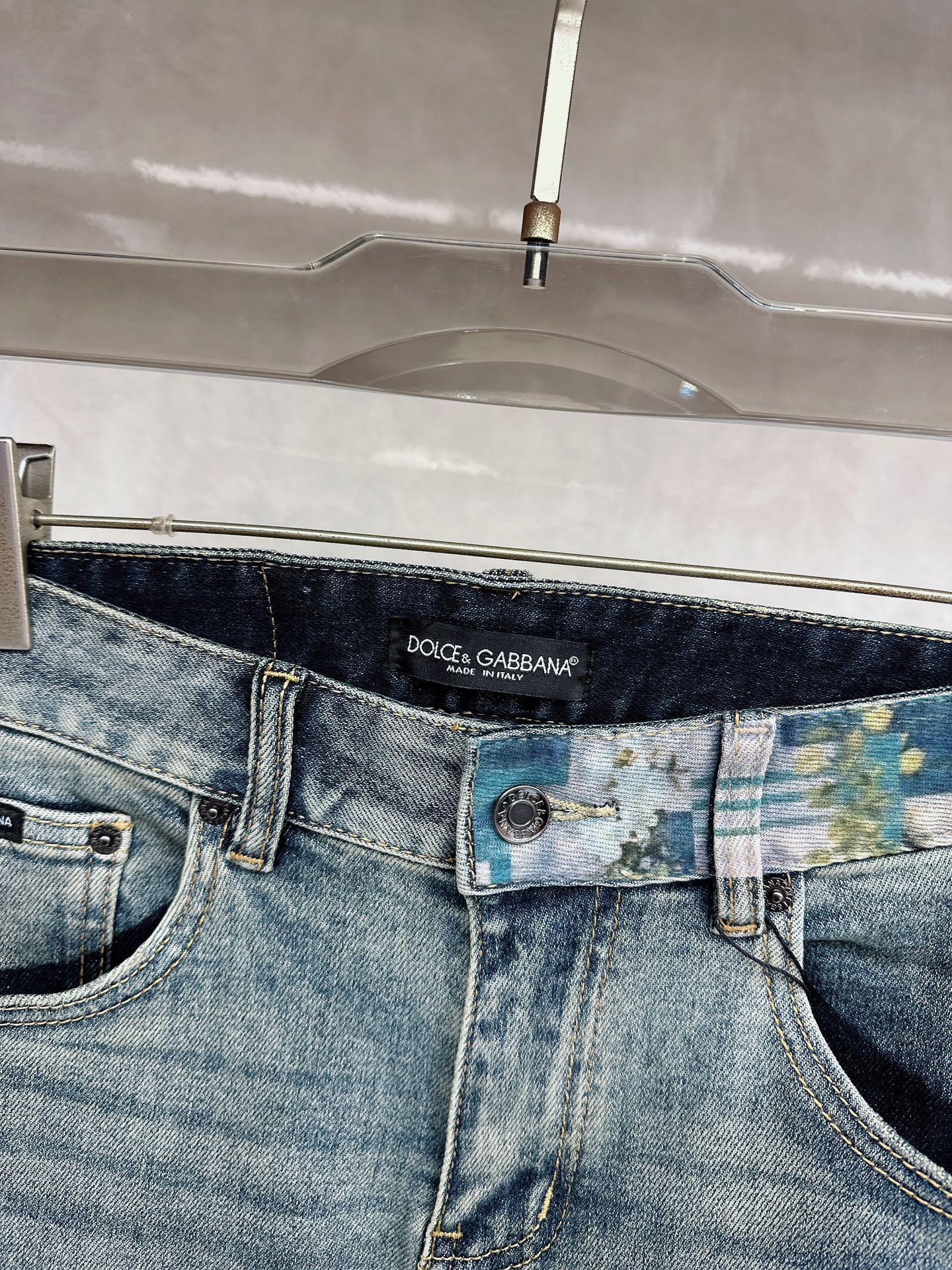 DG 春夏🔥🔥新款现货上市，原单爆款牛仔裤👖超级定制款，原版五金，超级重工工艺，版型超赞👍细节做工无可挑