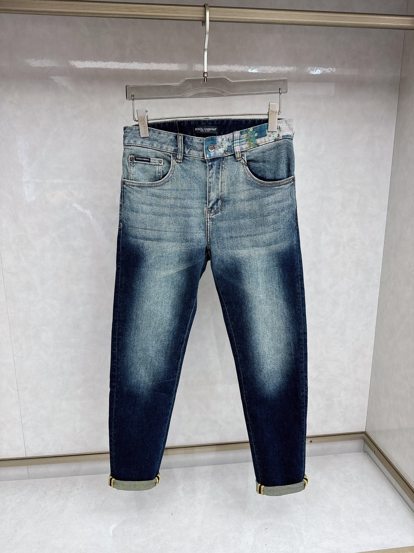 DG 春夏🔥🔥新款现货上市，原单爆款牛仔裤👖超级定制款，原版五金，超级重工工艺，版型超赞👍细节做工无可挑