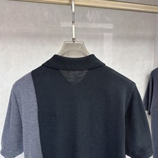 爱马仕 2026春夏 对品质有极高要求看这款! 新贵们强烈推荐 前后双面织法圆领领针织衫 爱马仕 2026春夏 对品质有极高要求看这款! 新贵们强烈推荐 前后双面织法圆领领针织衫