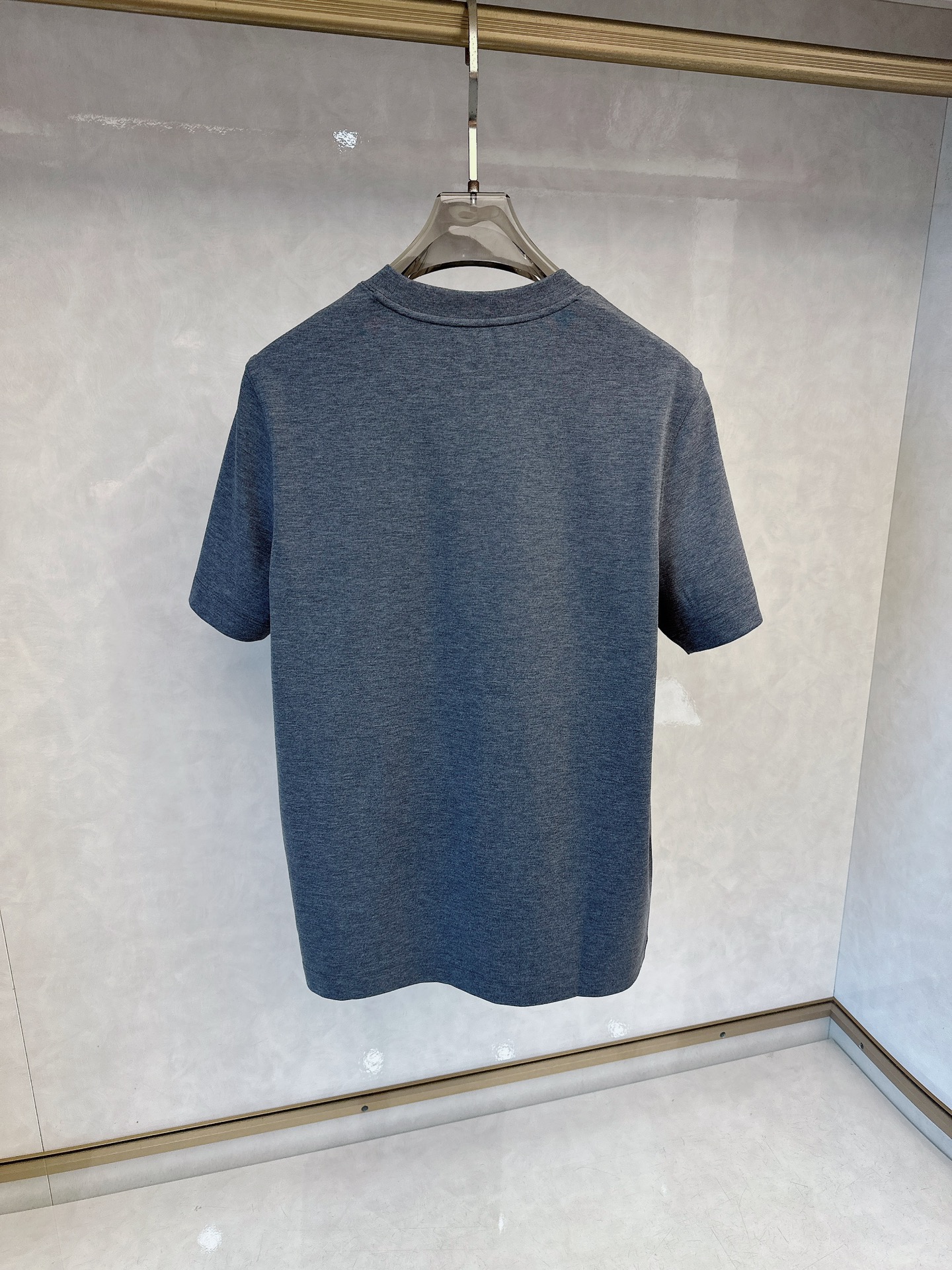 Loro piana 春夏新款PLoro Piana诺悠翩雅圆领休闲短T，定制桑丝棉面料，灰色M-XXX