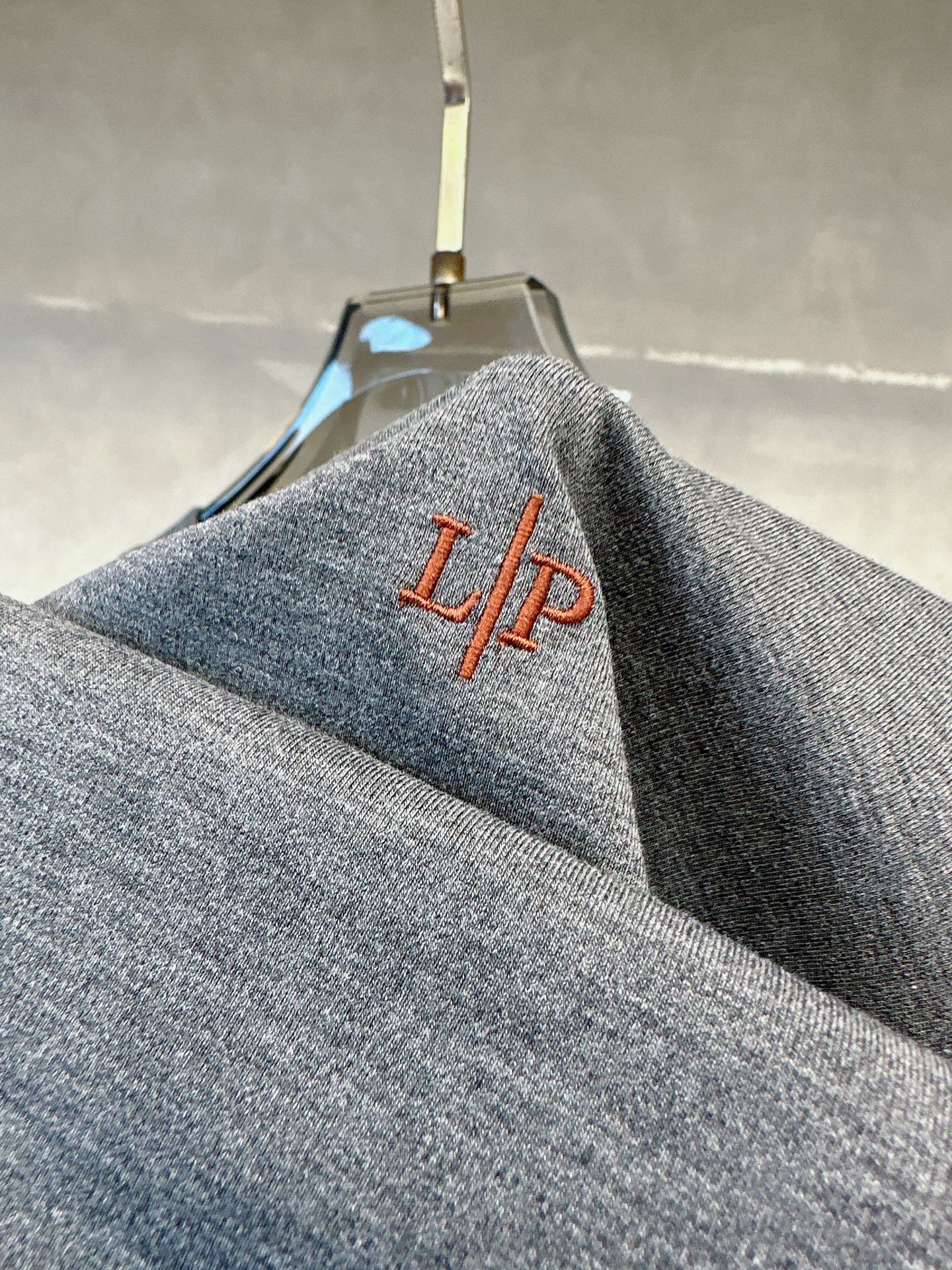 Loro piana 春夏新款PLoro Piana诺悠翩雅圆领休闲短T，定制桑丝棉面料，灰色M-XXX