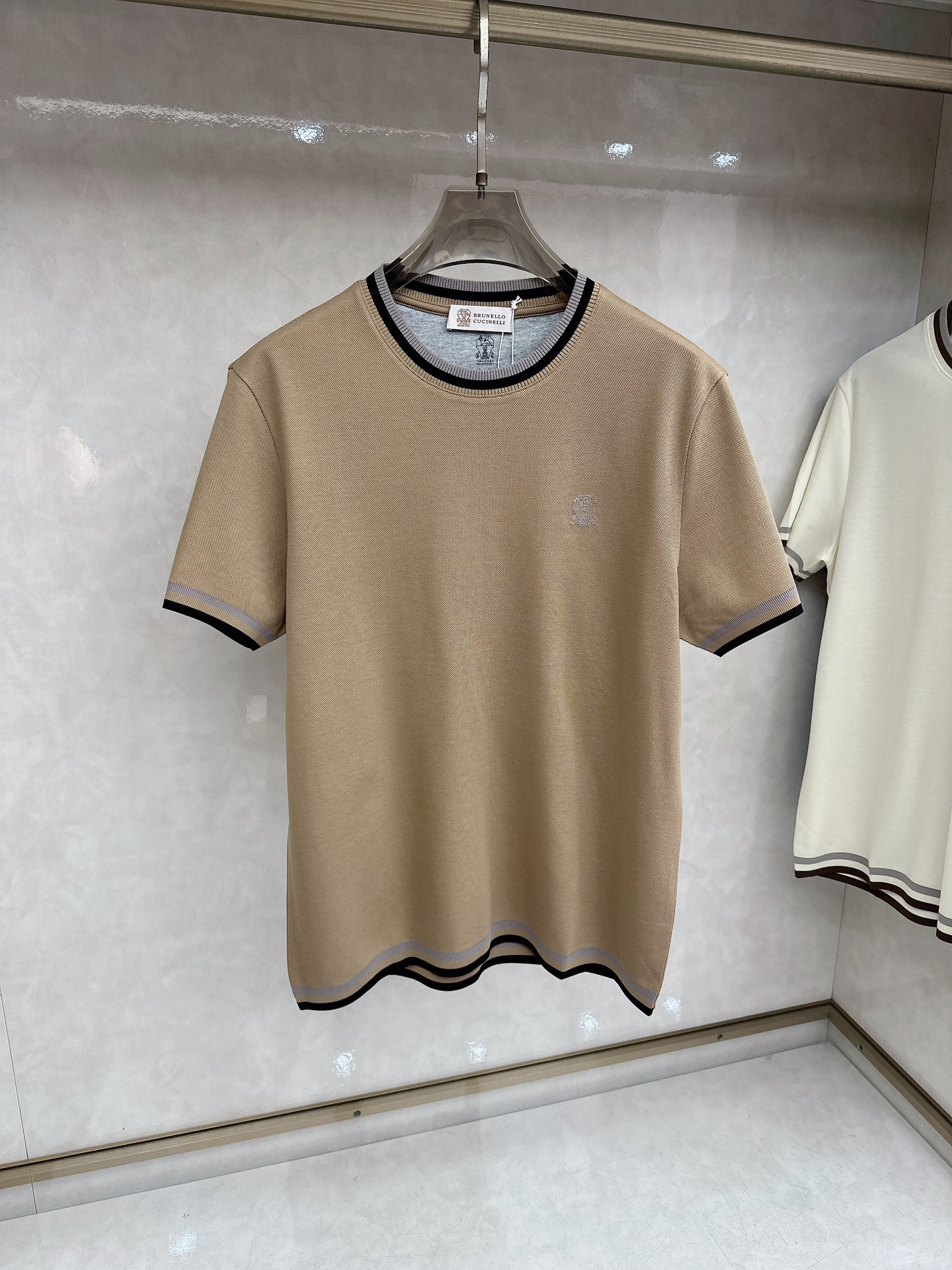 bru**llo Cuci**lli 老钱新贵们 品质控推荐 （长绒棉珠地纹起脚料）针织短袖衫 年年式 
