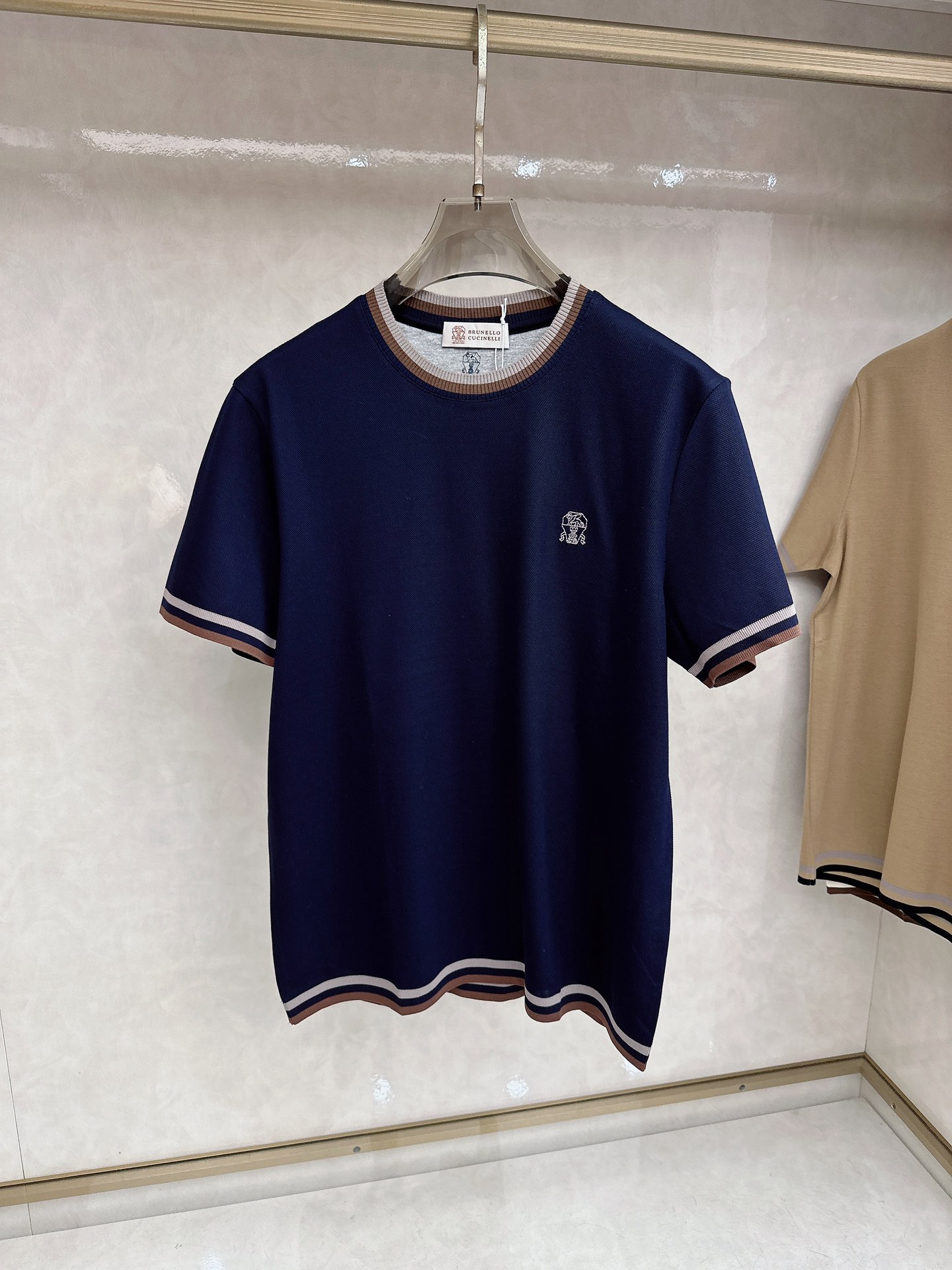 bru**llo Cuci**lli 老钱新贵们 品质控推荐 （长绒棉珠地纹起脚料）针织短袖衫 年年式 
