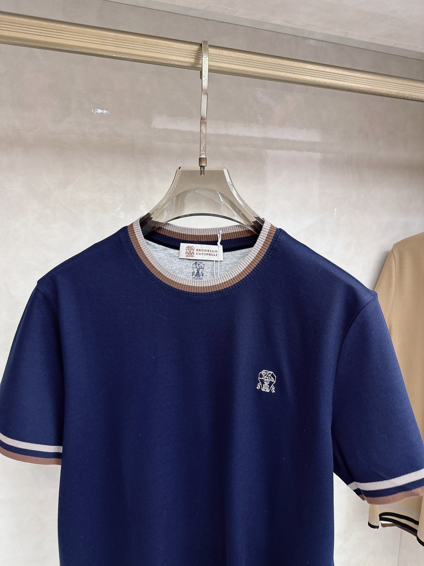 bru**llo Cuci**lli 老钱新贵们 品质控推荐 （长绒棉珠地纹起脚料）针织短袖衫 年年式 