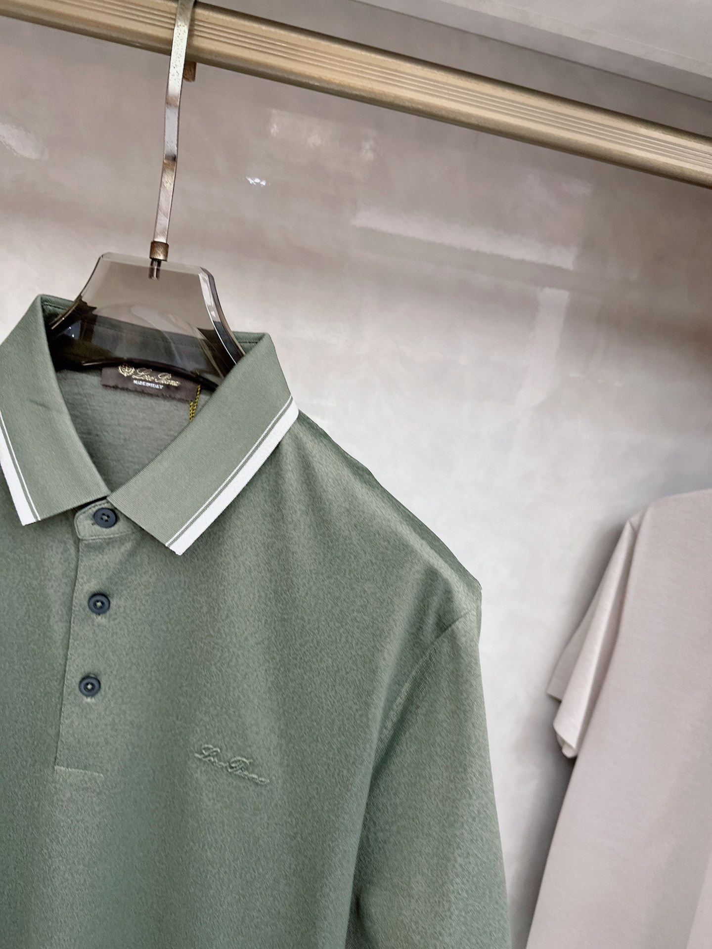 loro Piana 上新 26ss loro Piana 春夏新款花灰起脚平纹短袖 原版定制 轻薄透气