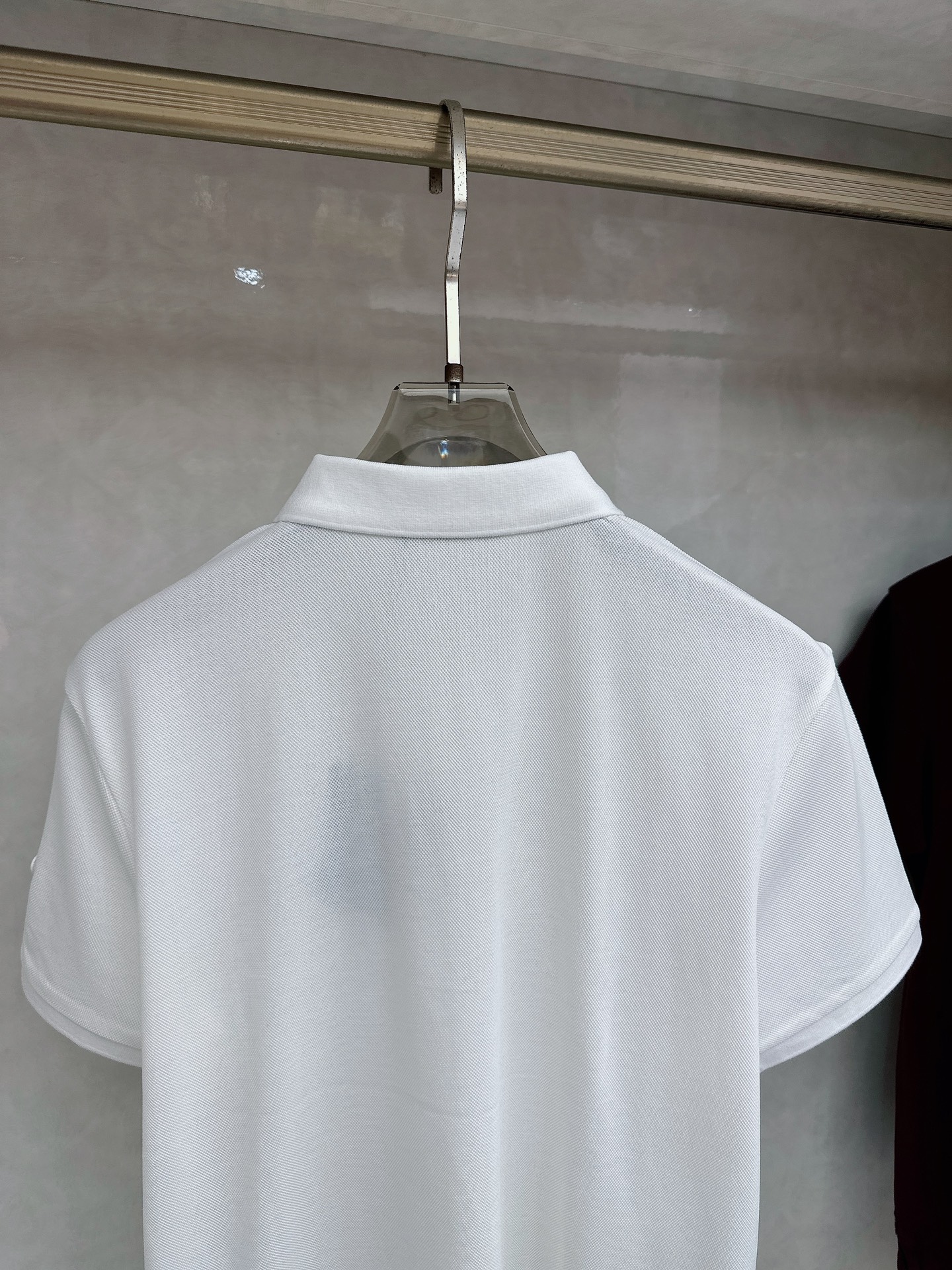 普拉达 上新 26ss P家早春新款Polo 原版定制 面料选用珠地棉 轻薄透气 上身丝滑舒适 高端大气