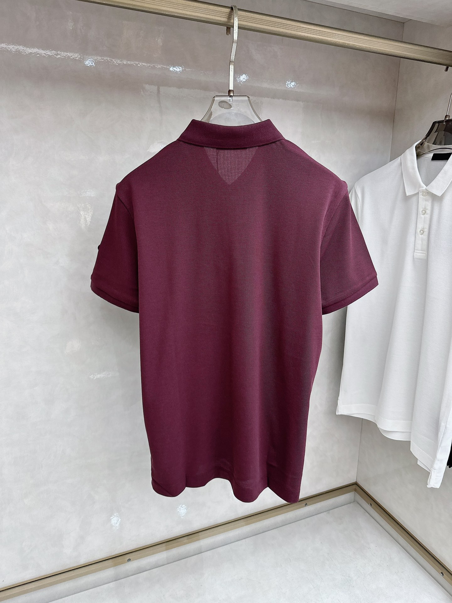 普拉达 上新 26ss P家早春新款Polo 原版定制 面料选用珠地棉 轻薄透气 上身丝滑舒适 高端大气