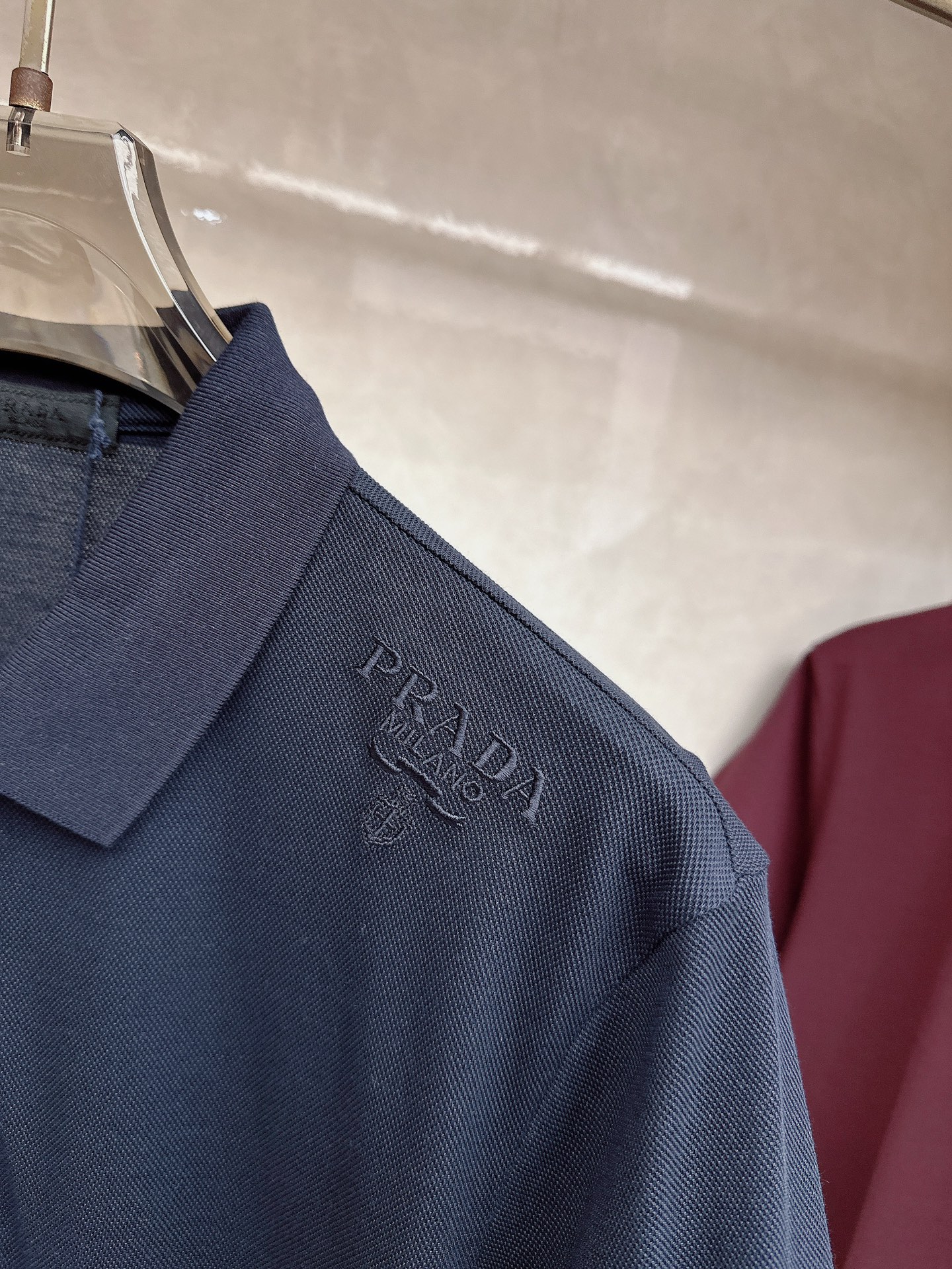 普拉达 上新 26ss P家早春新款Polo 原版定制 面料选用珠地棉 轻薄透气 上身丝滑舒适 高端大气