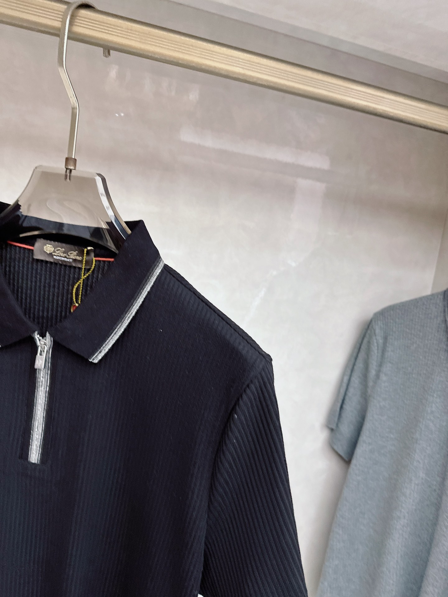 -loro Piana 26春夏新款冰感竖纹针织面料，打造立体质感，告别平面单调，视觉触感双高级，金属拉