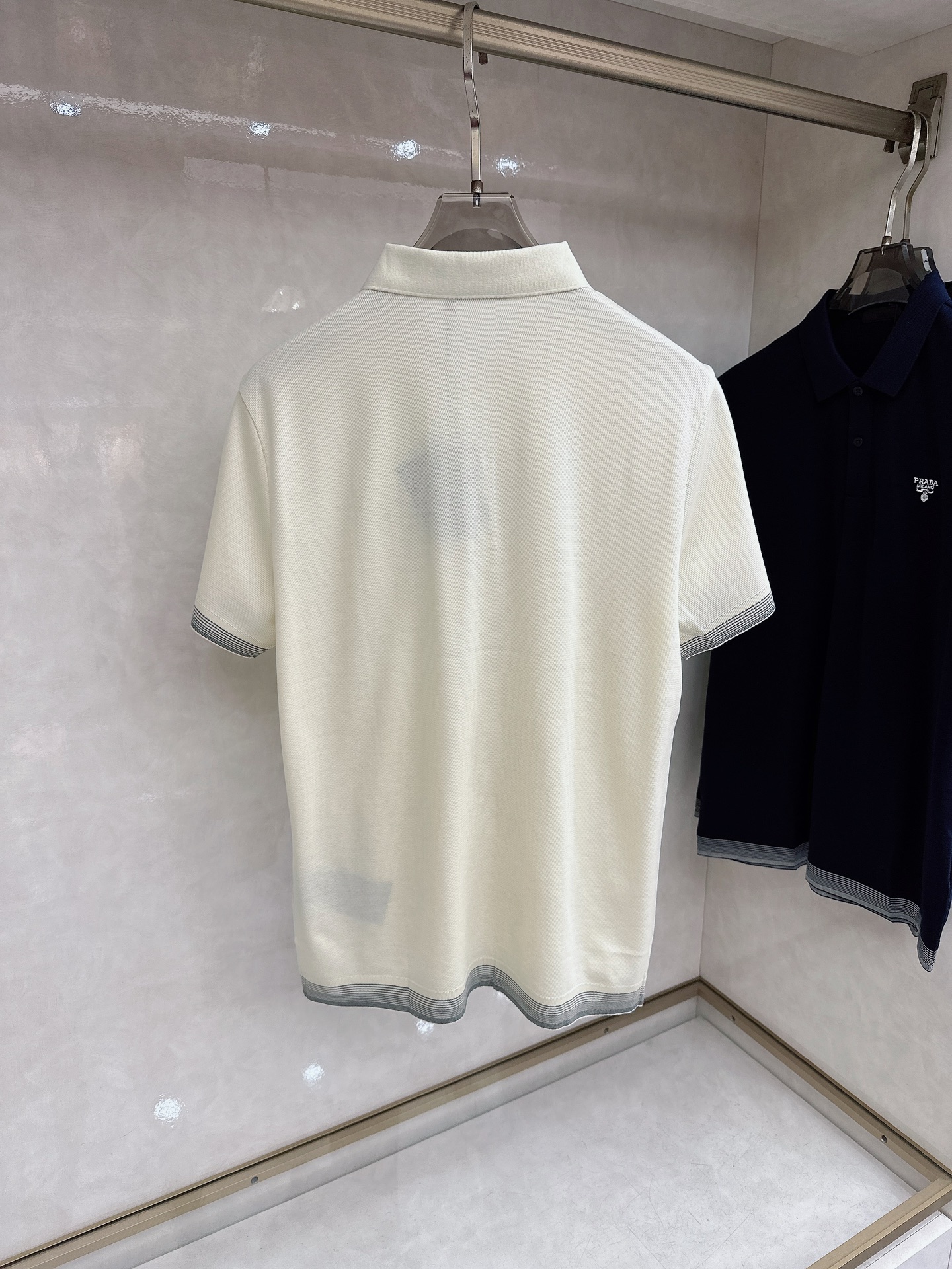 普拉达【新品全网独家 针织短袖 ‼️‼️ 2026夏季新品🆕Pr*da 男士针织刺绣🪡字母三角logo 