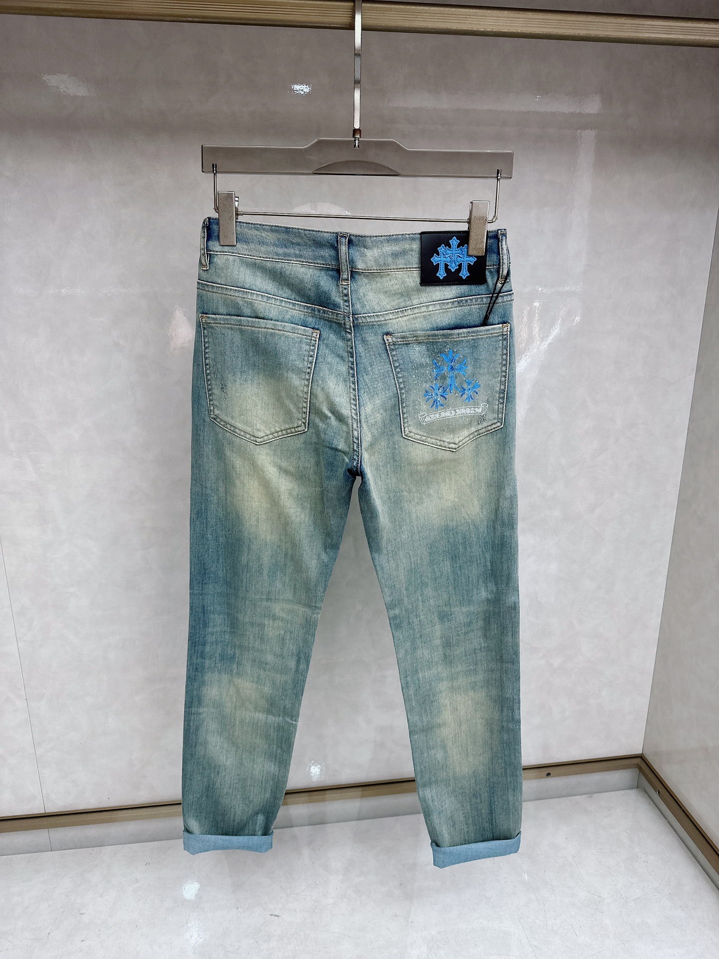 克罗心 2026春夏最新推出男士休闲牛仔裤新品！重工水洗牛仔裤！定制面料和一般牛仔布料比起来，更加柔软舒