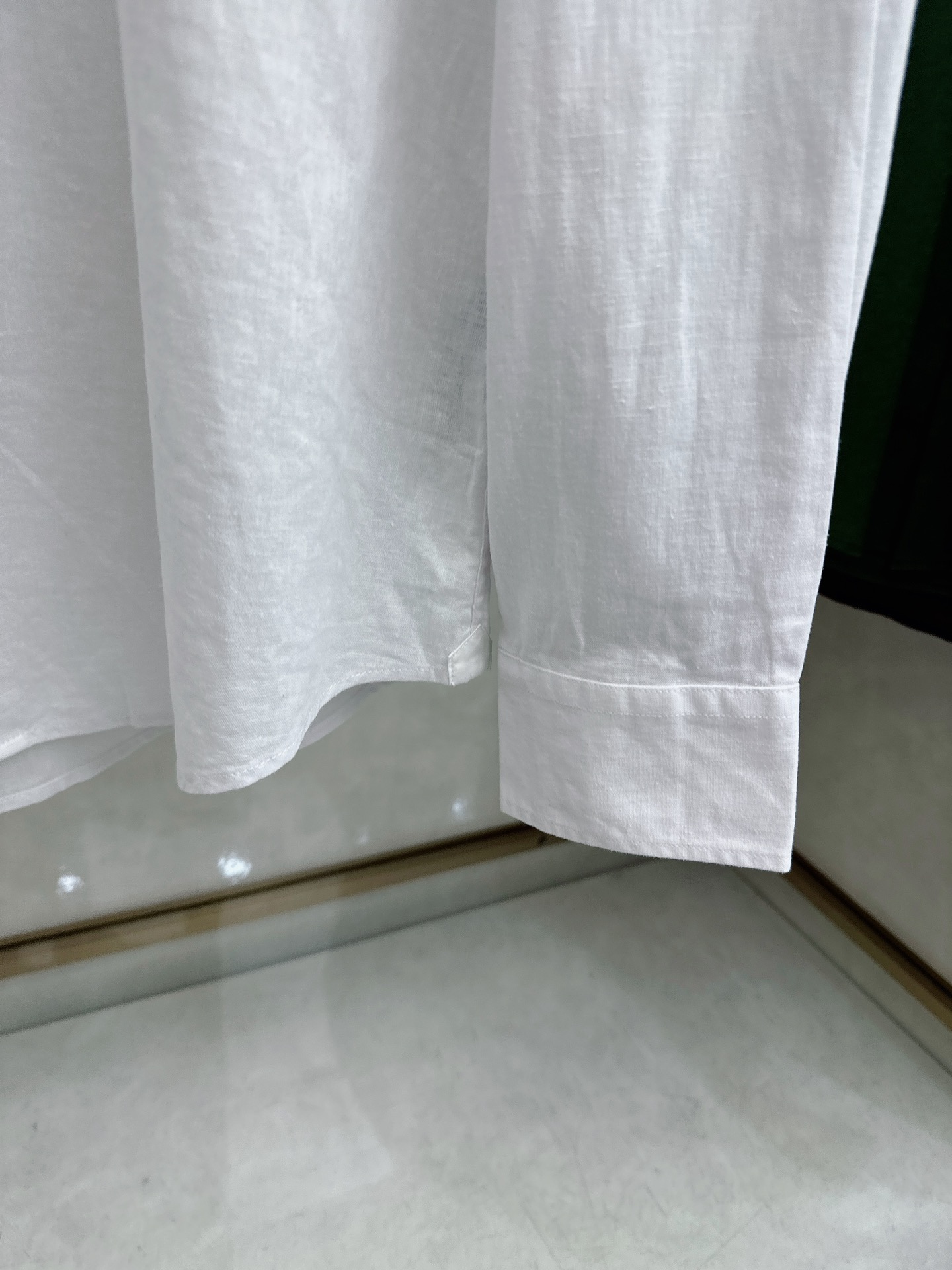 Loro piana 🆕🆕🆕【Loro Pina】诺悠翩雅 老钱新贵推荐！100%进口亚麻衬衫，色彩搭配