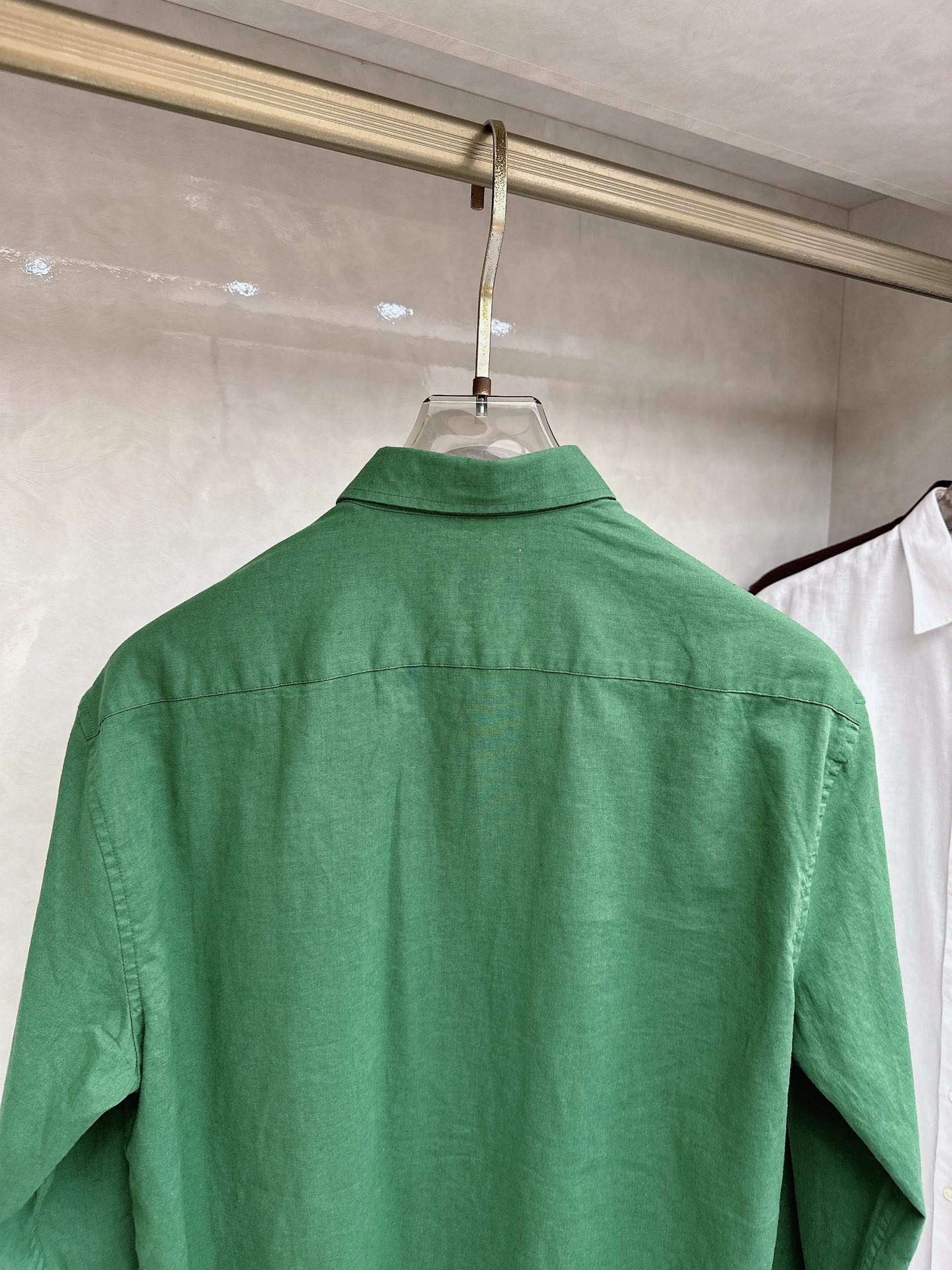 Loro piana 🆕🆕🆕【Loro Pina】诺悠翩雅 老钱新贵推荐！100%进口亚麻衬衫，色彩搭配