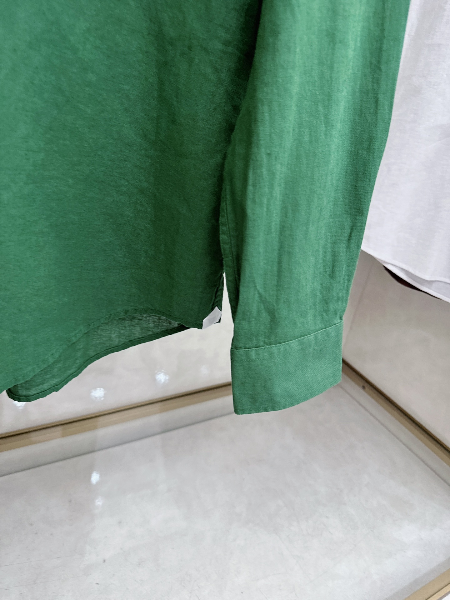 Loro piana 🆕🆕🆕【Loro Pina】诺悠翩雅 老钱新贵推荐！100%进口亚麻衬衫，色彩搭配