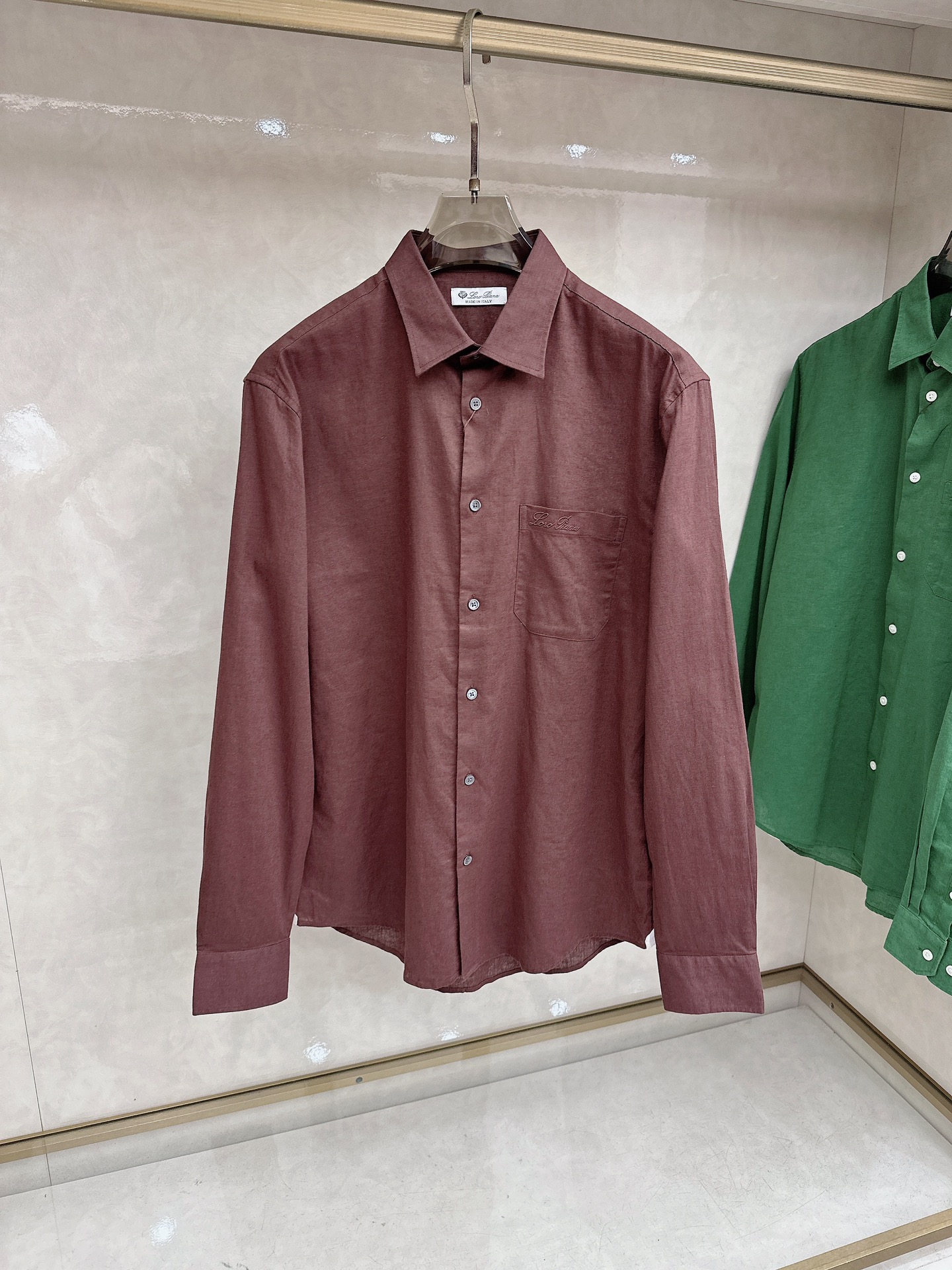 Loro piana 🆕🆕🆕【Loro Pina】诺悠翩雅 老钱新贵推荐！100%进口亚麻衬衫，色彩搭配