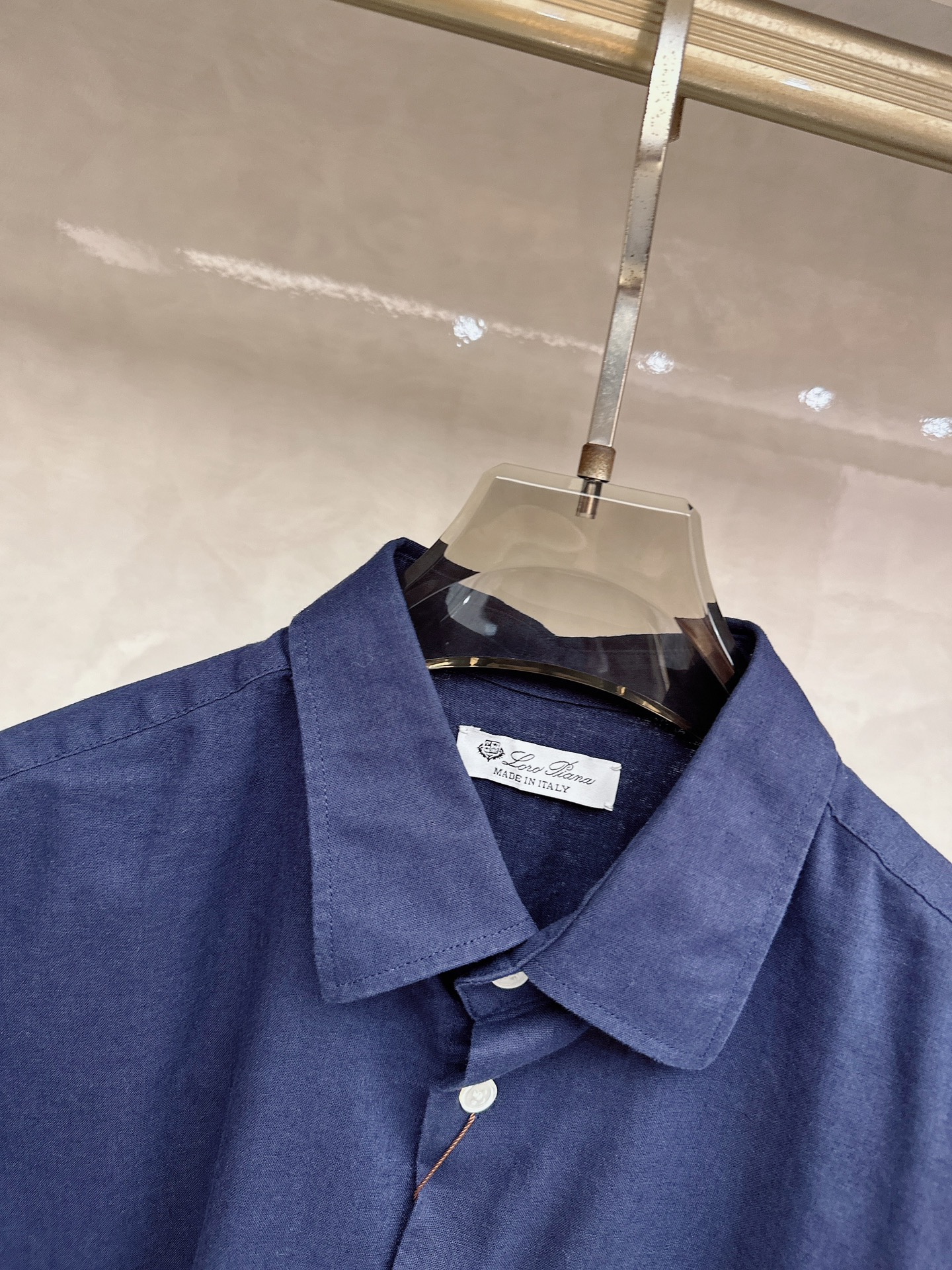 Loro piana 🆕🆕🆕【Loro Pina】诺悠翩雅 老钱新贵推荐！100%进口亚麻衬衫，色彩搭配