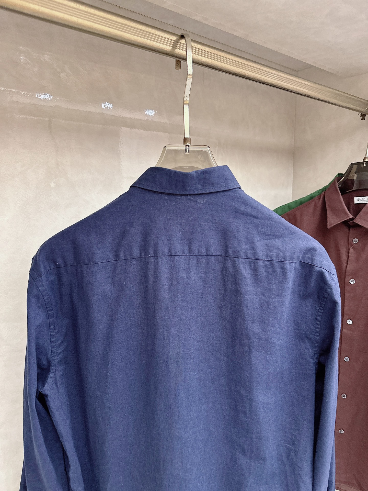 Loro piana 🆕🆕🆕【Loro Pina】诺悠翩雅 老钱新贵推荐！100%进口亚麻衬衫，色彩搭配