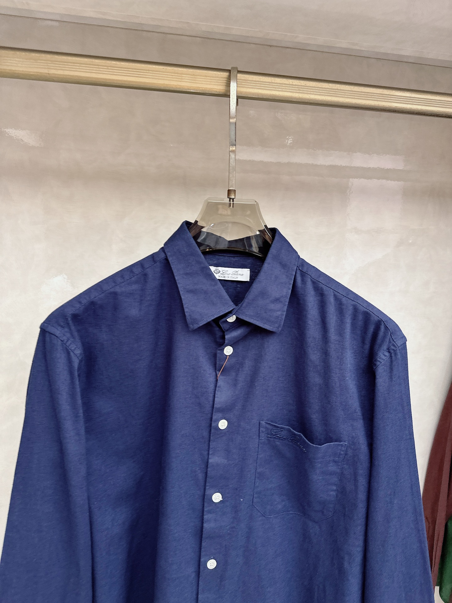 Loro piana 🆕🆕🆕【Loro Pina】诺悠翩雅 老钱新贵推荐！100%进口亚麻衬衫，色彩搭配