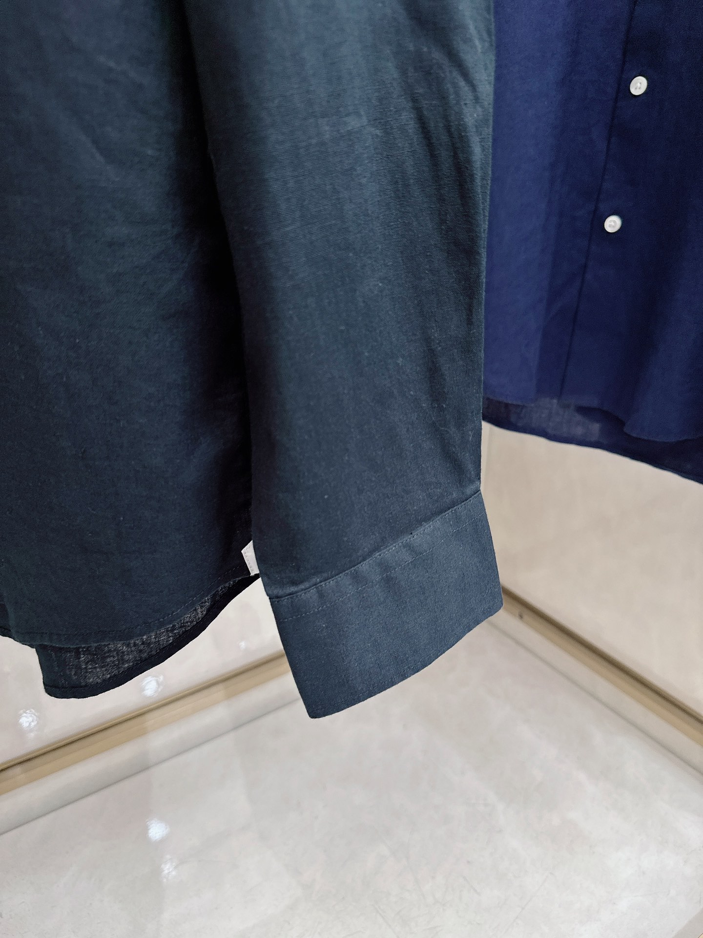 Loro piana 🆕🆕🆕【Loro Pina】诺悠翩雅 老钱新贵推荐！100%进口亚麻衬衫，色彩搭配