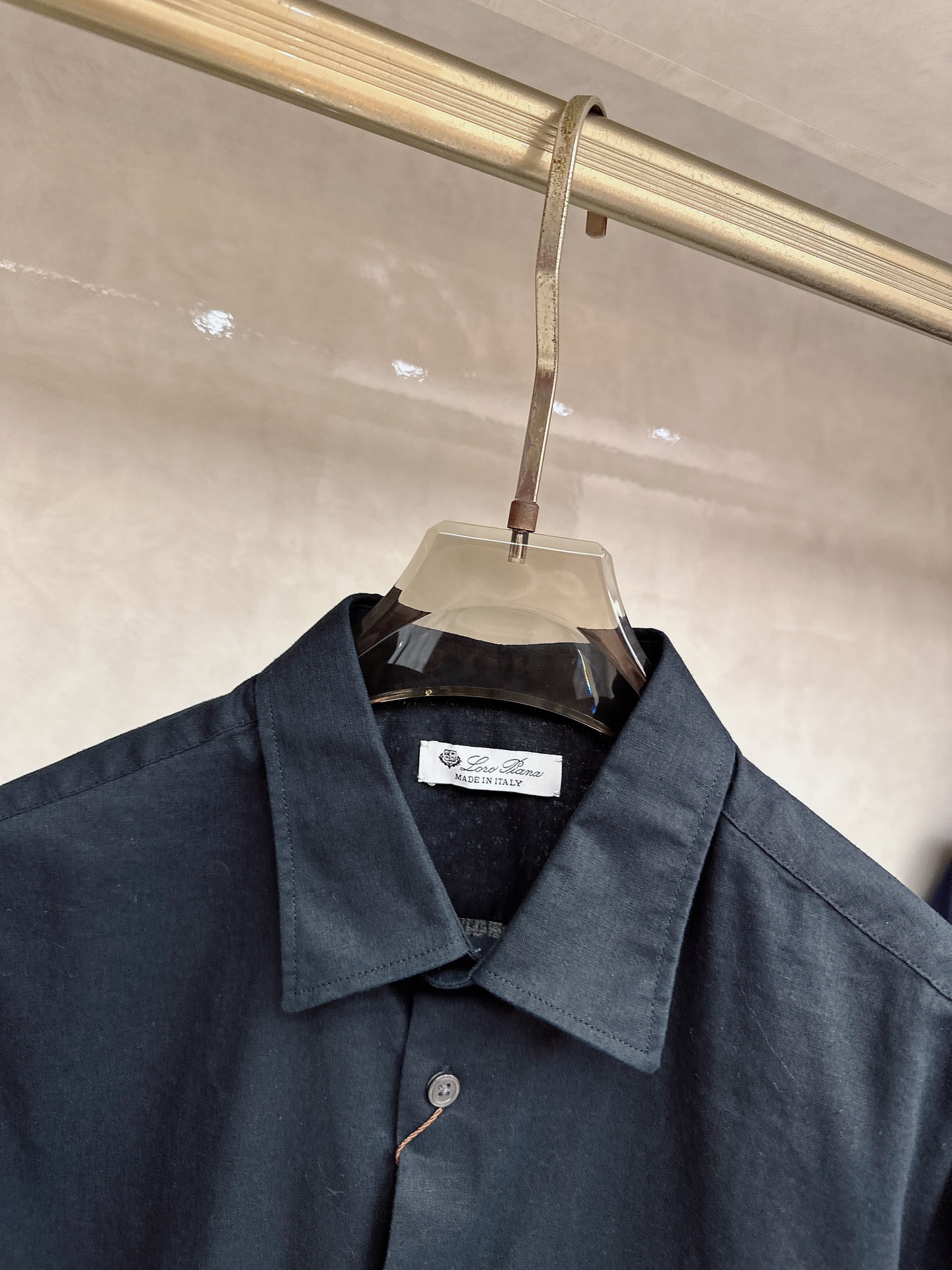 Loro piana 🆕🆕🆕【Loro Pina】诺悠翩雅 老钱新贵推荐！100%进口亚麻衬衫，色彩搭配