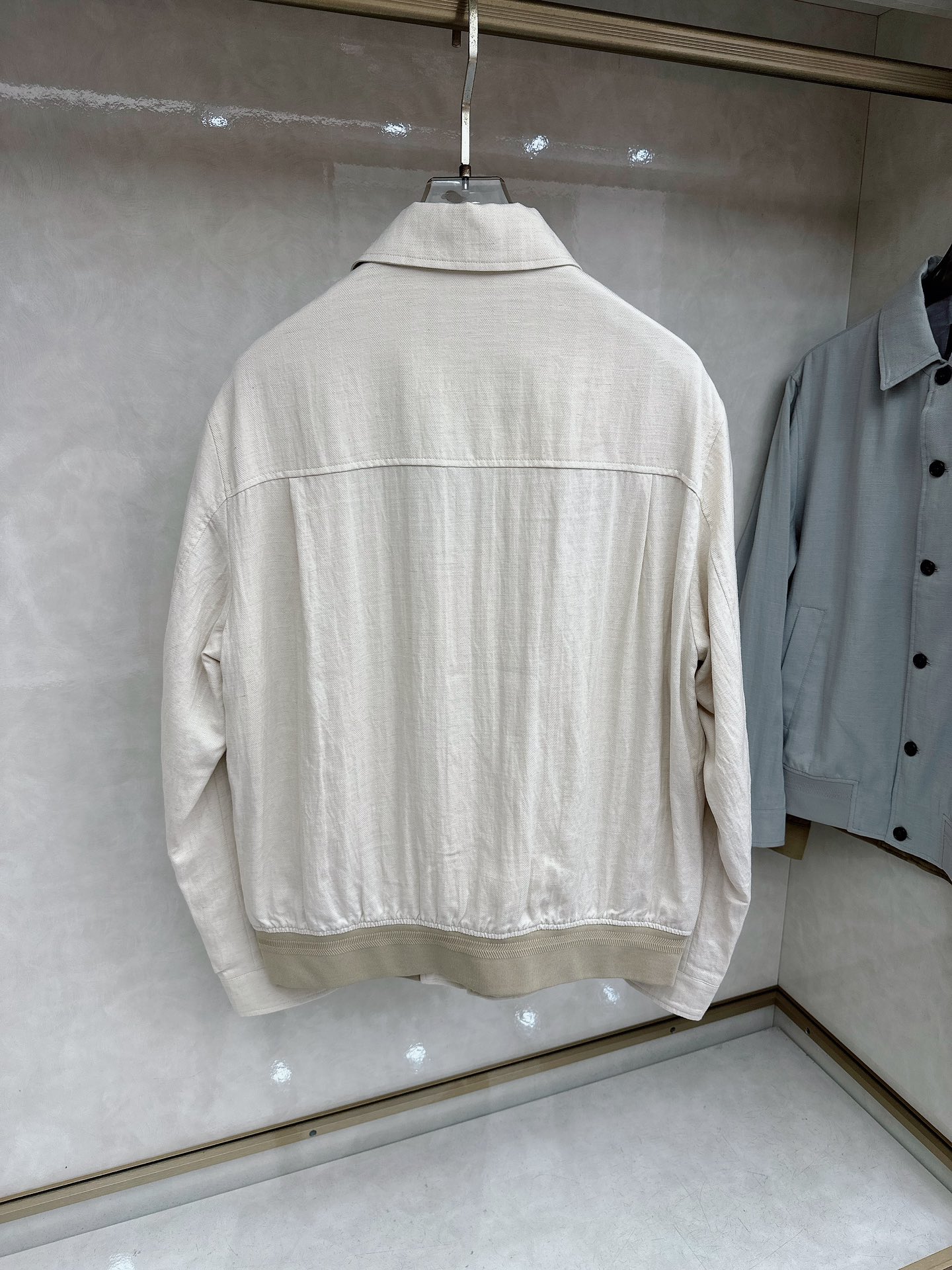 Loro piana 🆕🆕🆕【Loro Pina】诺悠翩雅 新品老钱风100%麻料夹克，轻商务的休闲之选