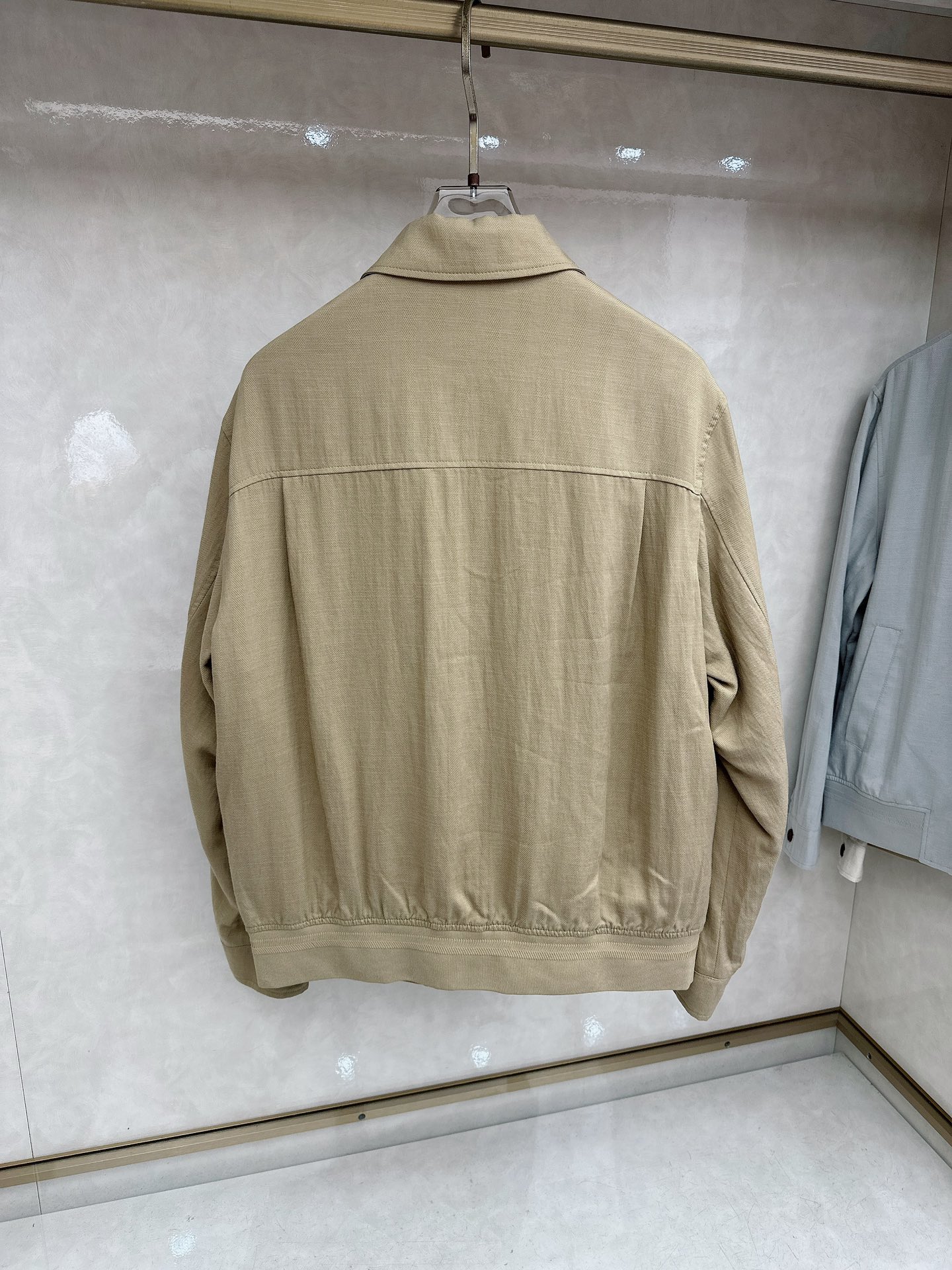 Loro piana 🆕🆕🆕【Loro Pina】诺悠翩雅 新品老钱风100%麻料夹克，轻商务的休闲之选