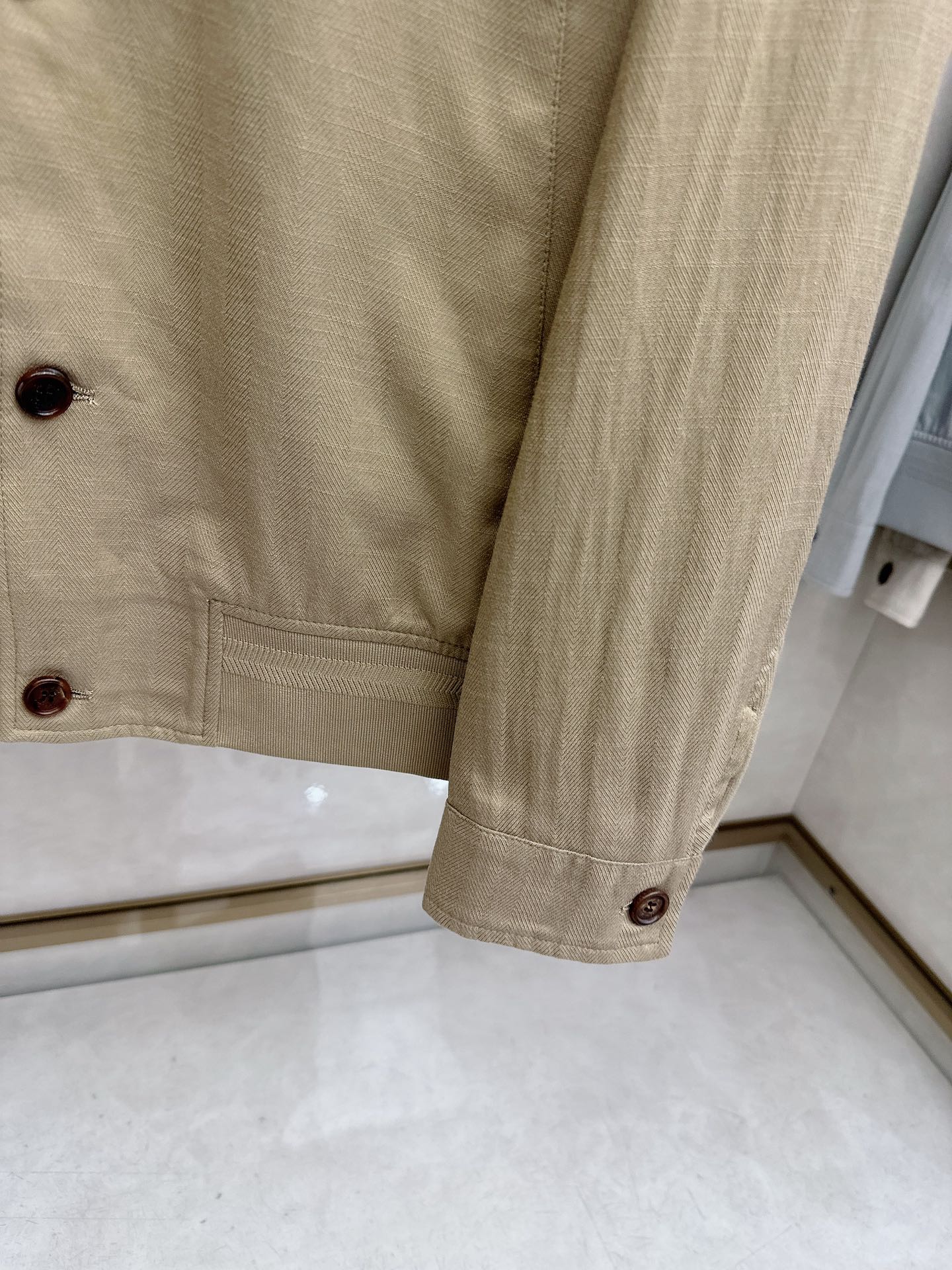 Loro piana 🆕🆕🆕【Loro Pina】诺悠翩雅 新品老钱风100%麻料夹克，轻商务的休闲之选
