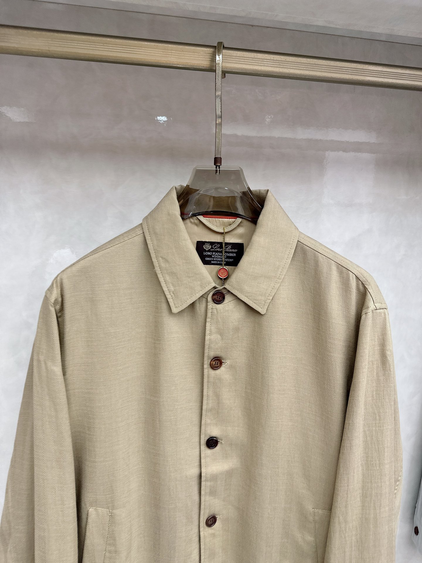 Loro piana 🆕🆕🆕【Loro Pina】诺悠翩雅 新品老钱风100%麻料夹克，轻商务的休闲之选