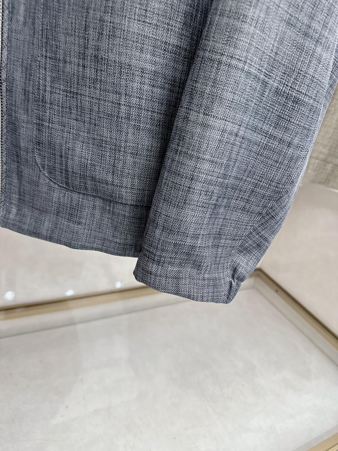 🆕🆕🆕【Zegna】杰尼亚 新款夹克杰家始终秉持着对卓越品质和精湛工艺的不懈追求，推出这款令人倾心的经典