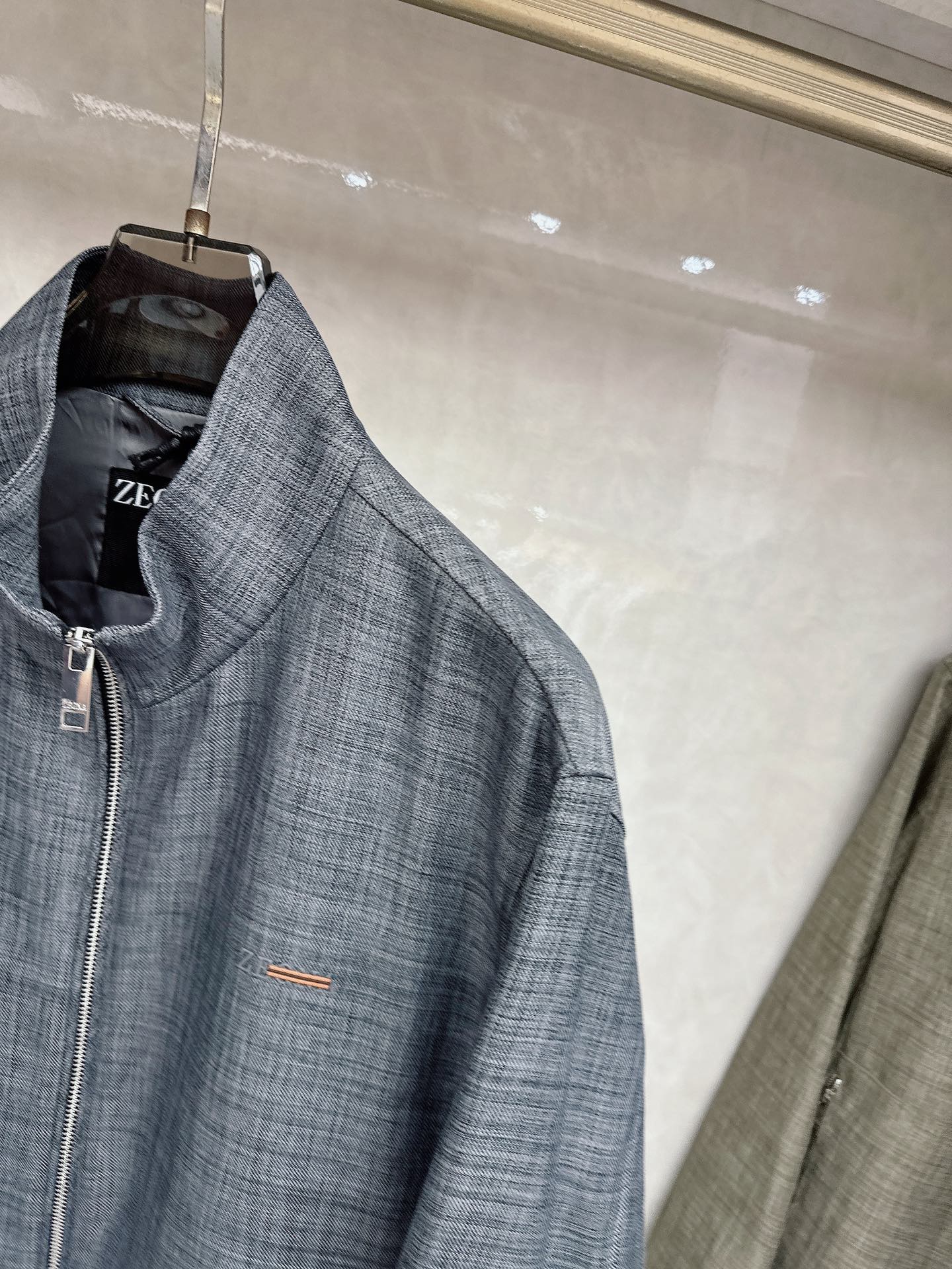 🆕🆕🆕【Zegna】杰尼亚 新款夹克杰家始终秉持着对卓越品质和精湛工艺的不懈追求，推出这款令人倾心的经典