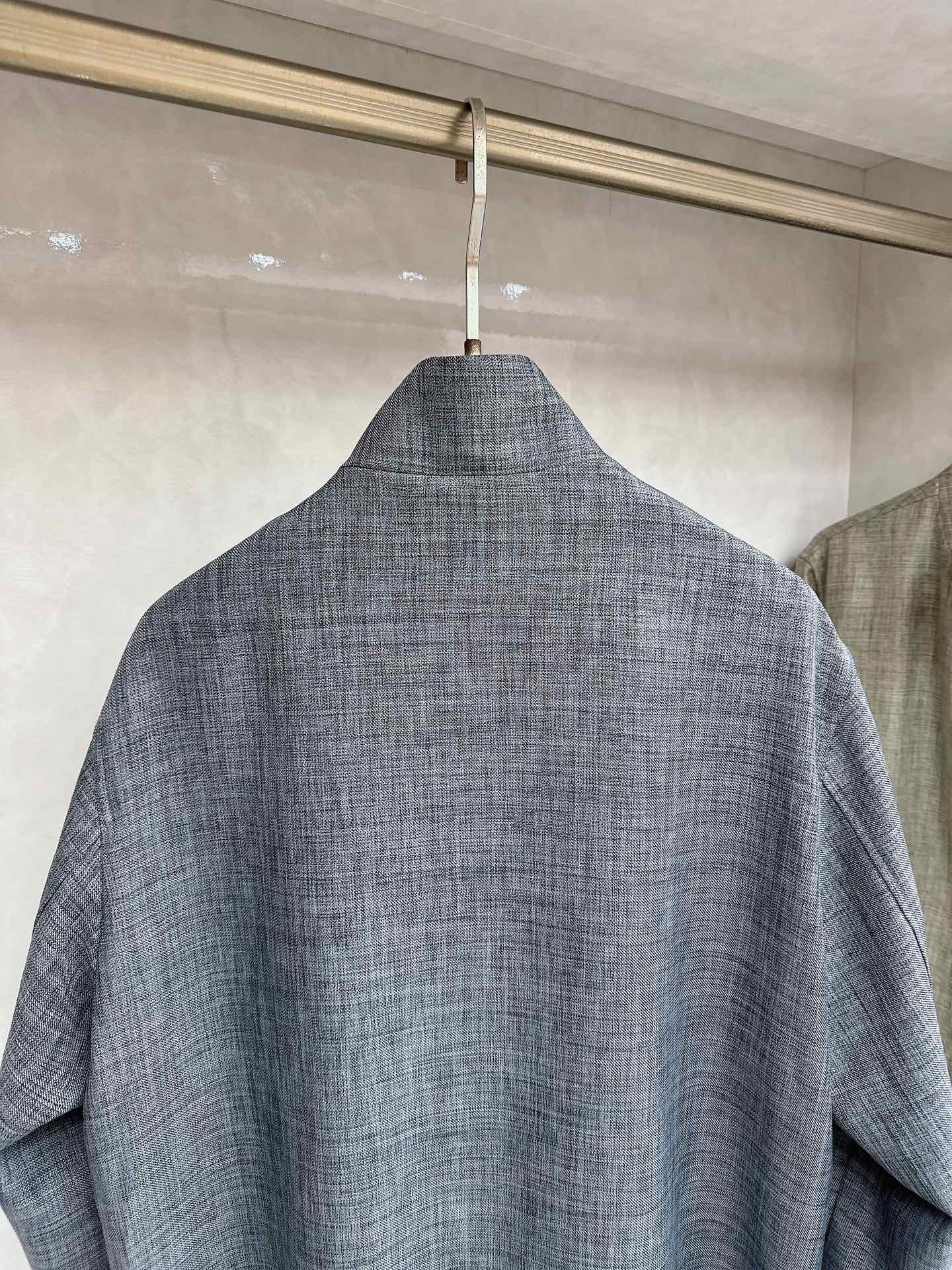 🆕🆕🆕【Zegna】杰尼亚 新款夹克杰家始终秉持着对卓越品质和精湛工艺的不懈追求，推出这款令人倾心的经典